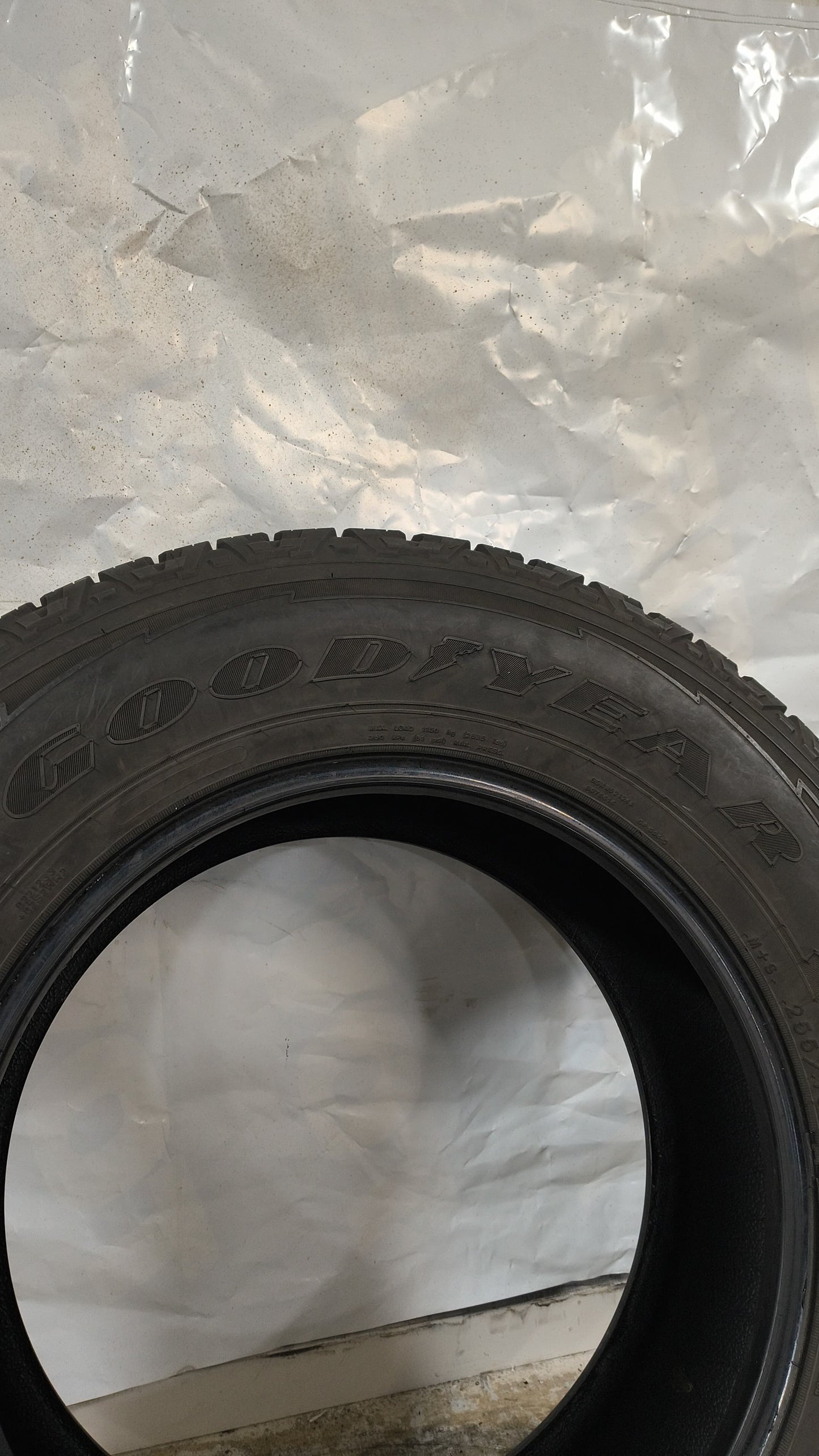 Used Tire - 255/70R18 Goodyear Wrangler All-Terrain Adventure