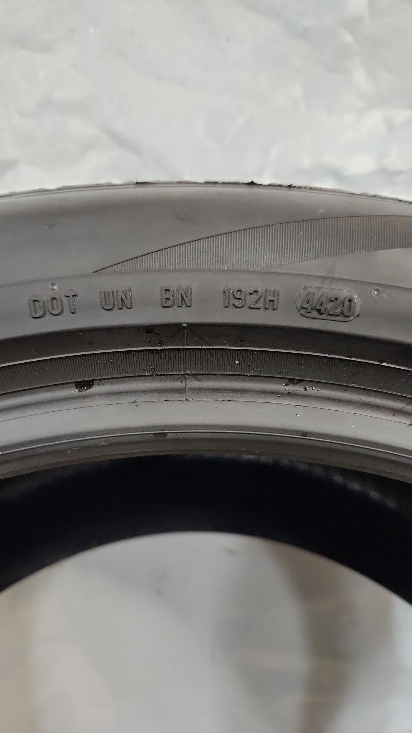Set of 4 - 325/60R20 BFGoodrich All-Terrain T/A KO2 - Used Tires