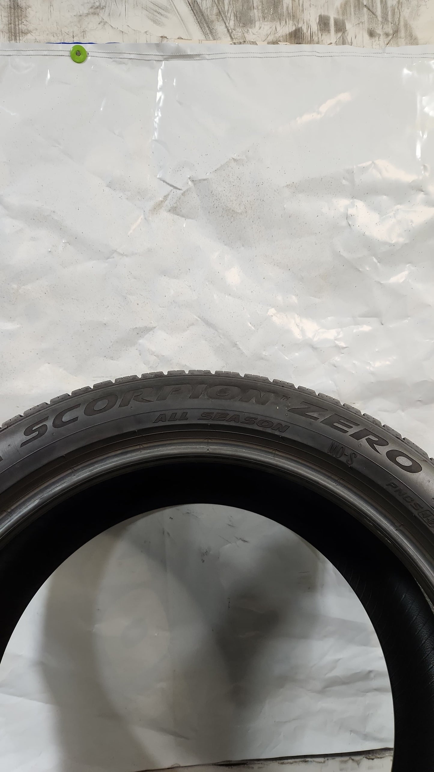 Used Tire - 315/40R21 Pirelli Scorpion Zero All Season