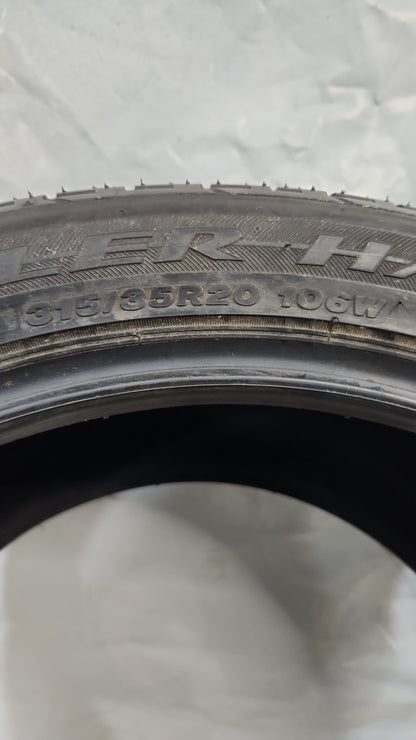 Set of 2 - 315/35R20 Bridgestone Dueler H/P Sport 8/32 - Used Tires