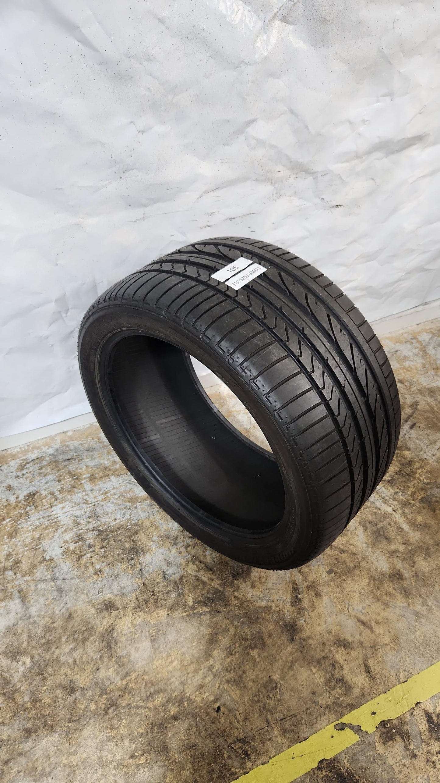 Set of 2 - 315/35R20 Bridgestone Dueler H/P Sport 8/32 - Used Tires
