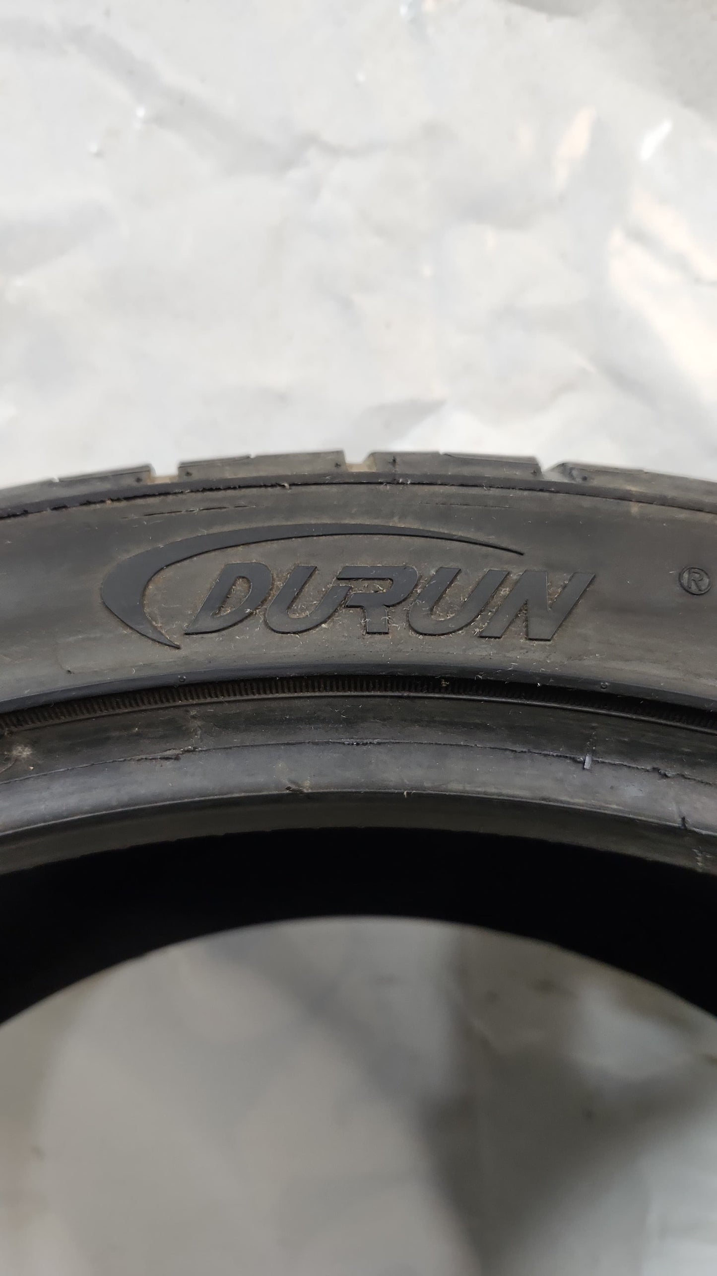 Set of 2 - 295/35R24 Durun M626 - Used Tires