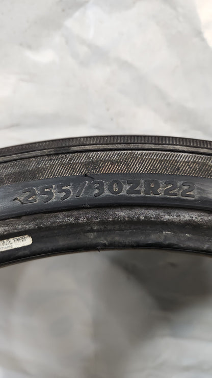 Set of 2 - 255/30R22 Zenna Argus UHP 7/32 - Used Tires