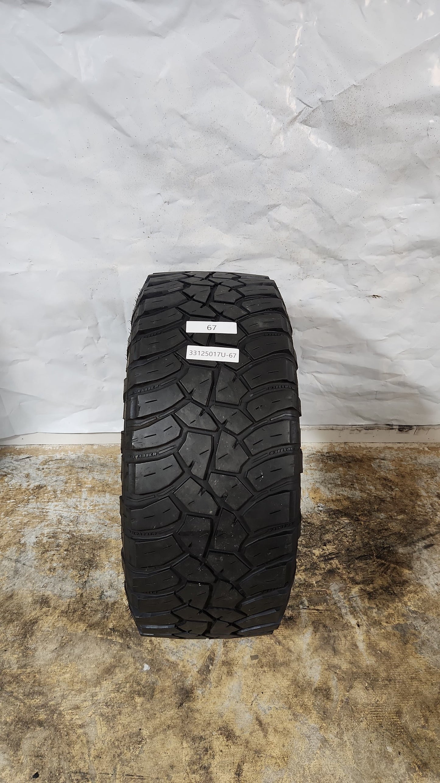 Used Tire - 33X12.50R17 General Grabber X3