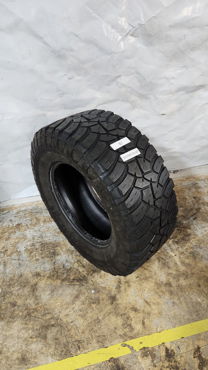 Used Tire - 33X12.50R17 General Grabber X3