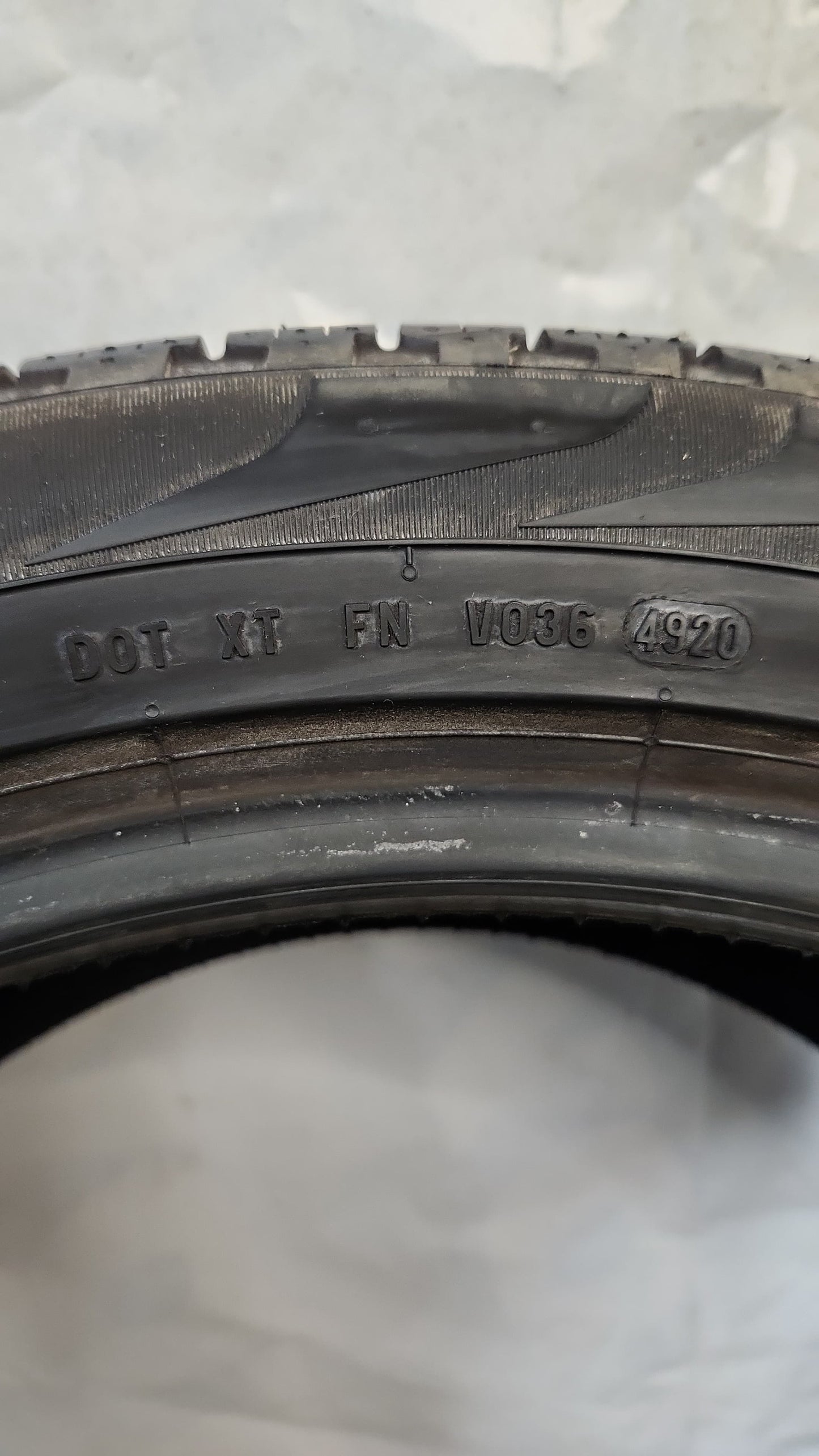 Used Tire - 285/40R21 Pirelli Scorpion Verde All Season