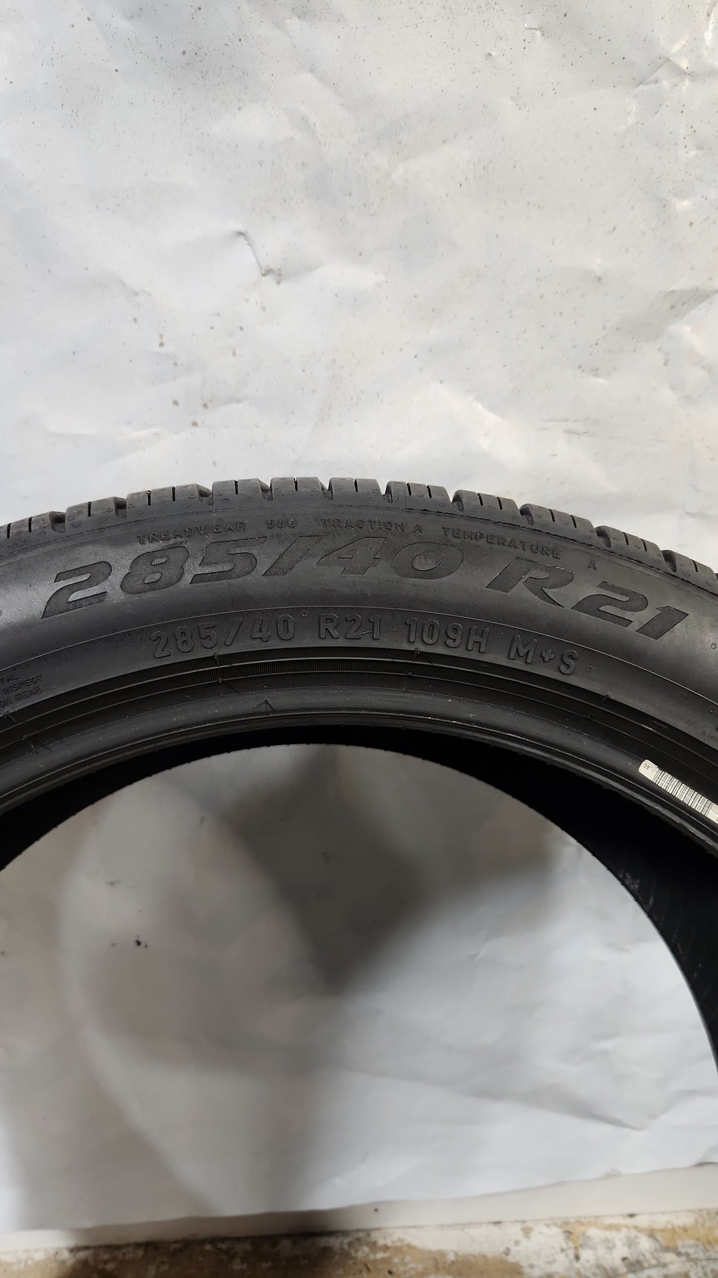 Used Tire - 285/40R21 Pirelli Scorpion Zero All Season