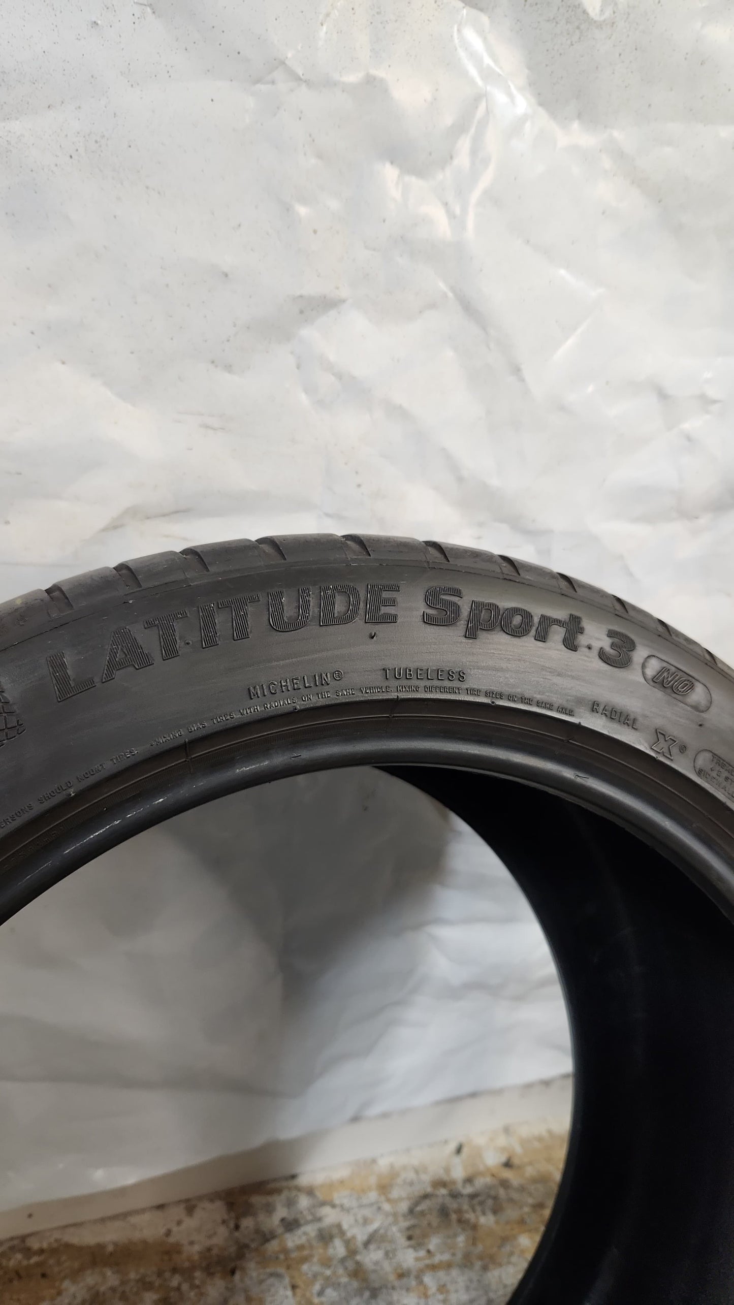 Used Tire - 295/40R20 Michelin Latitude Sport 3
