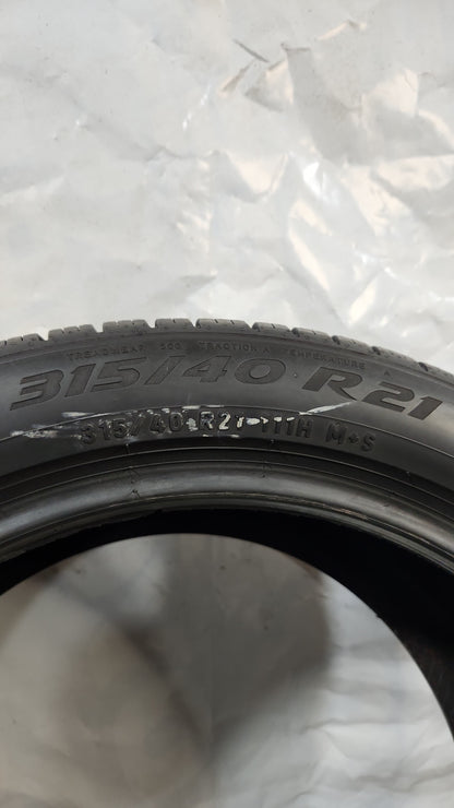 Set of 2 - 315/40R21 Pirelli Scorpion Zero All Season - Used Tires