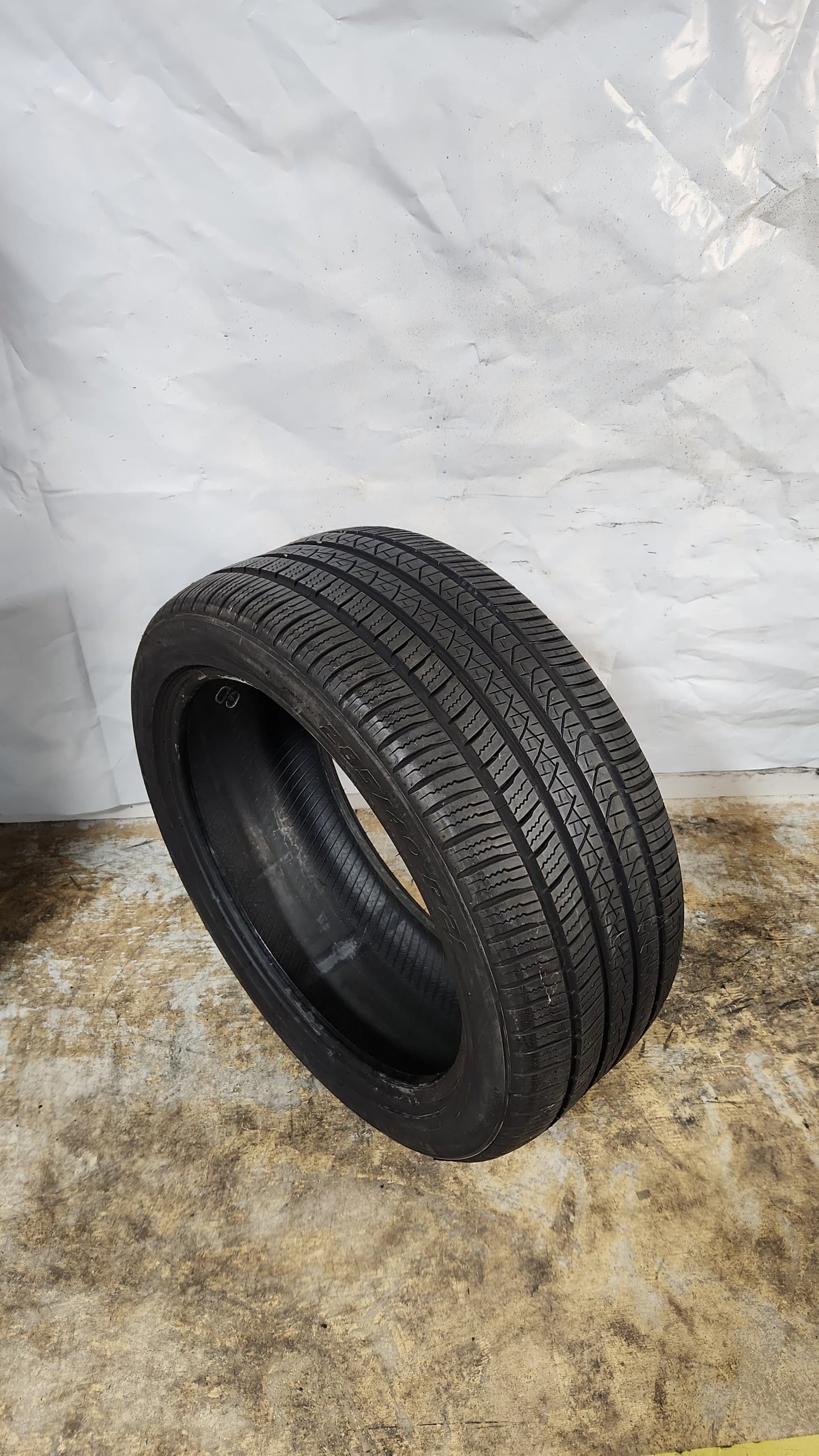 Used Tire - 285/40R21 Pirelli Scorpion Zero All Season