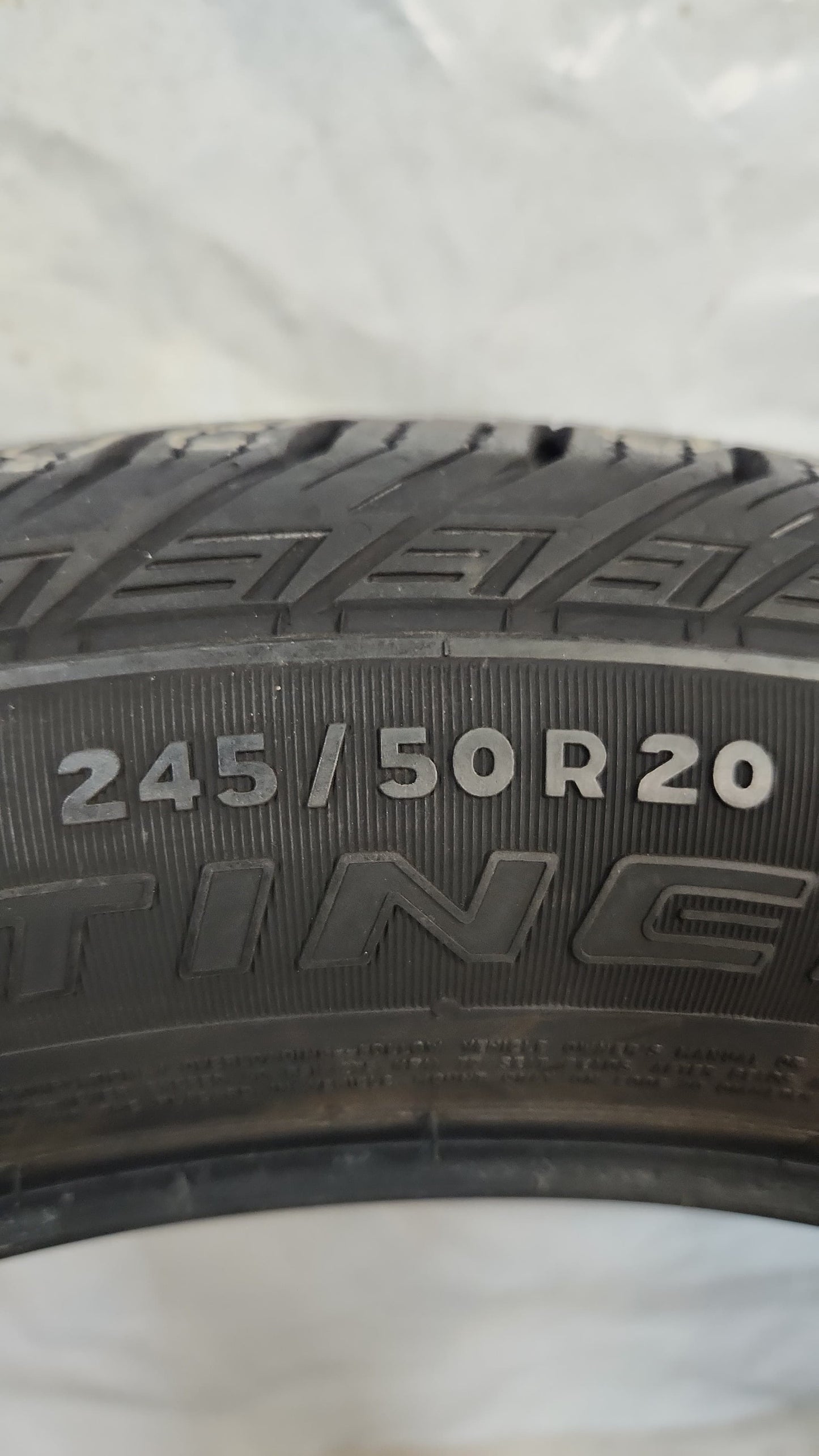 Used Tire - 245/50R20 Continental Cross Contact LX Sport