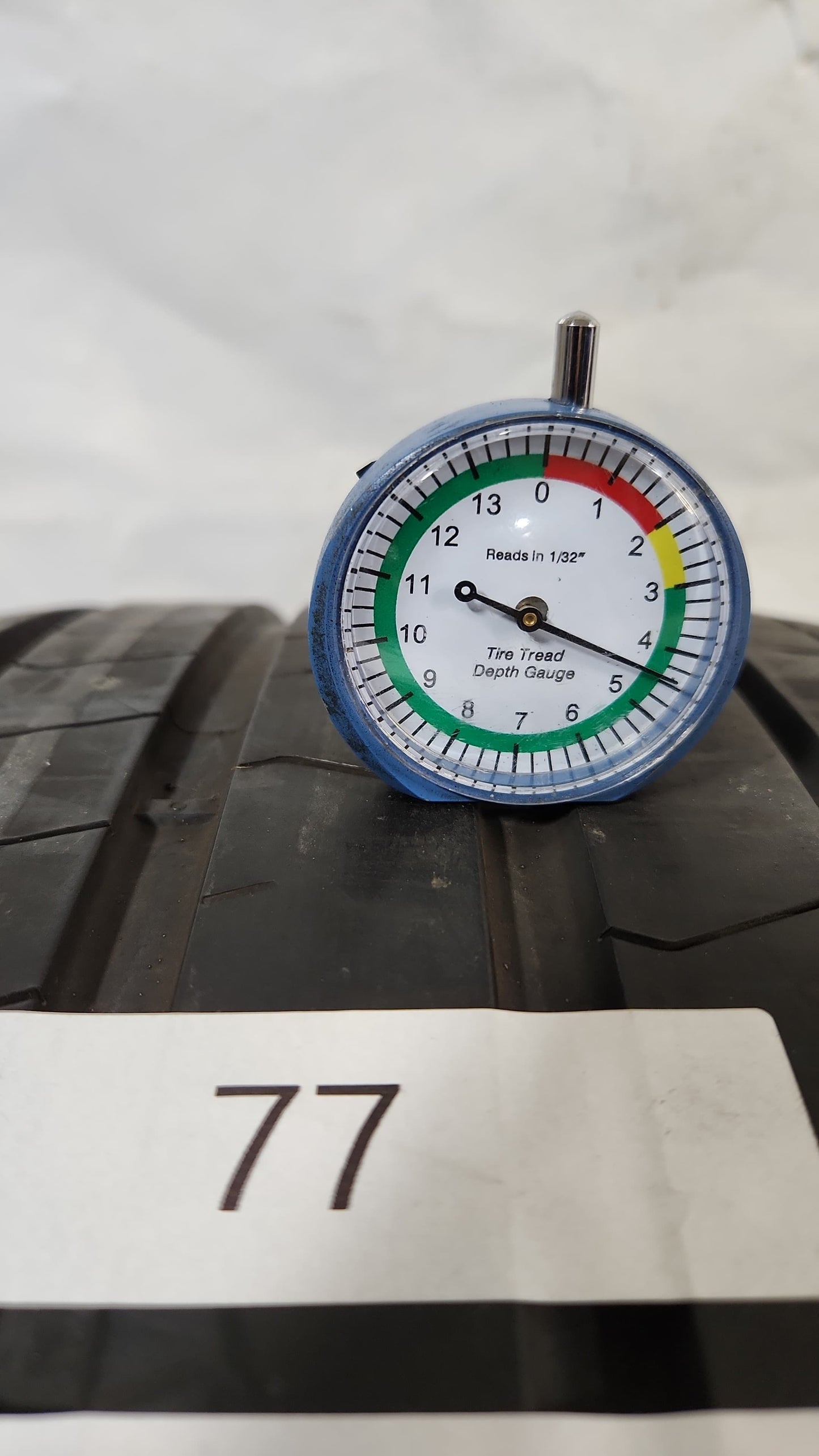 Used Tire - 275/35R21 Pirelli PZero