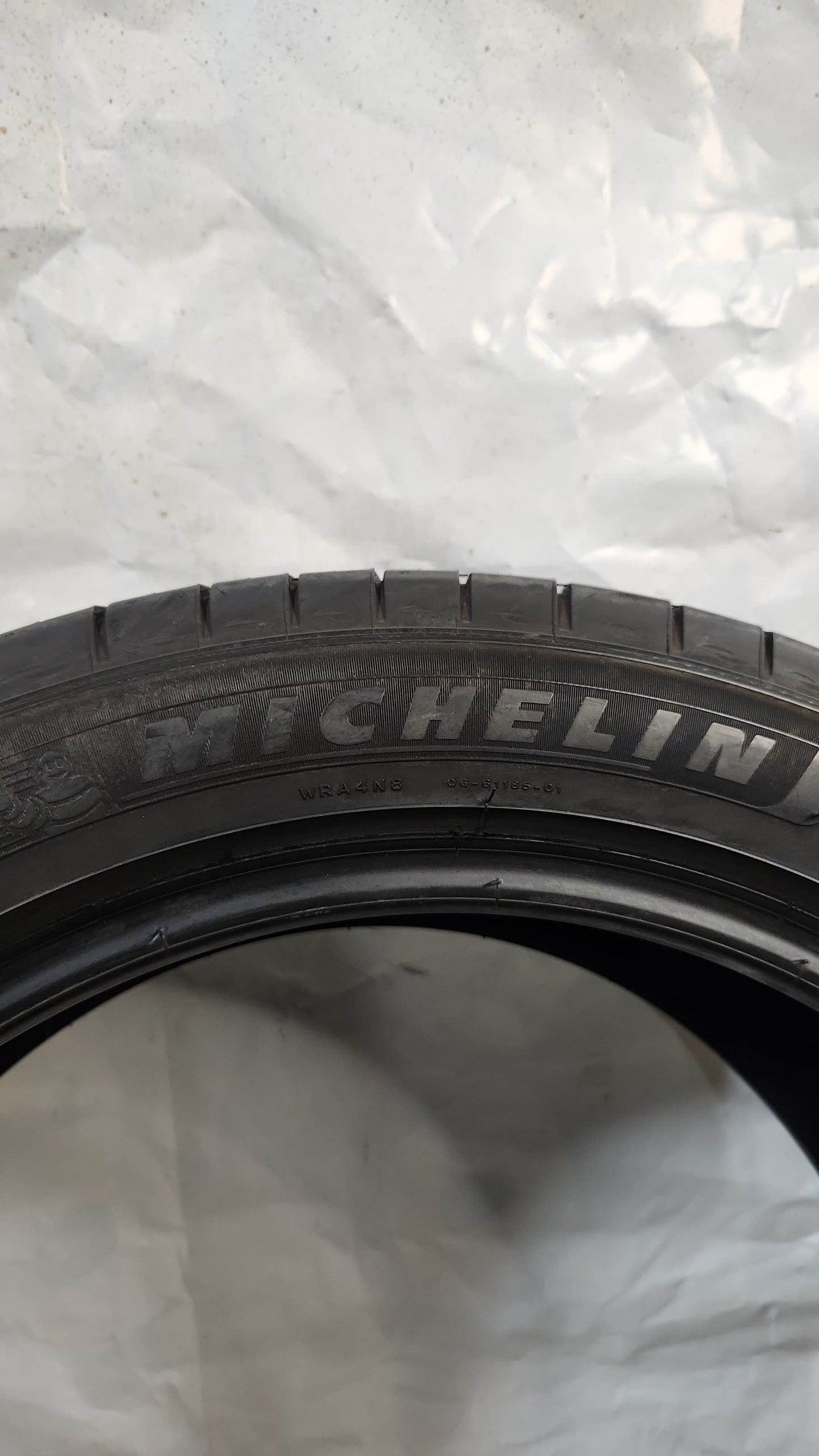 Used Tire - 235/50R19 Michelin Primacy Tour A/S