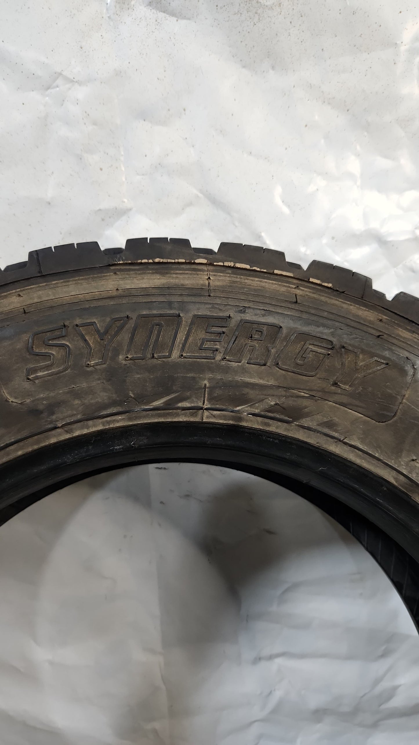 Used Tire - 225/70R19.5 Synergy DP800 7/32