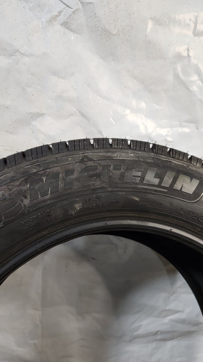 Used Tire - 265/60R20 Michelin Defender LTX M/S 11/32
