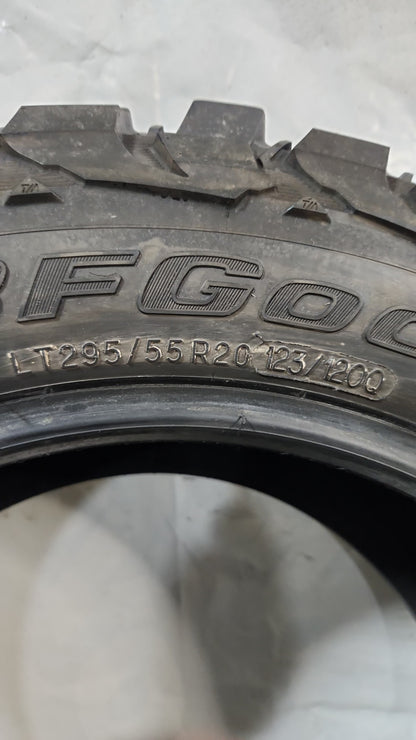 Used Tire - 295/55R20 BFGoodrich Mud-Terrain T/A KM3 11/32