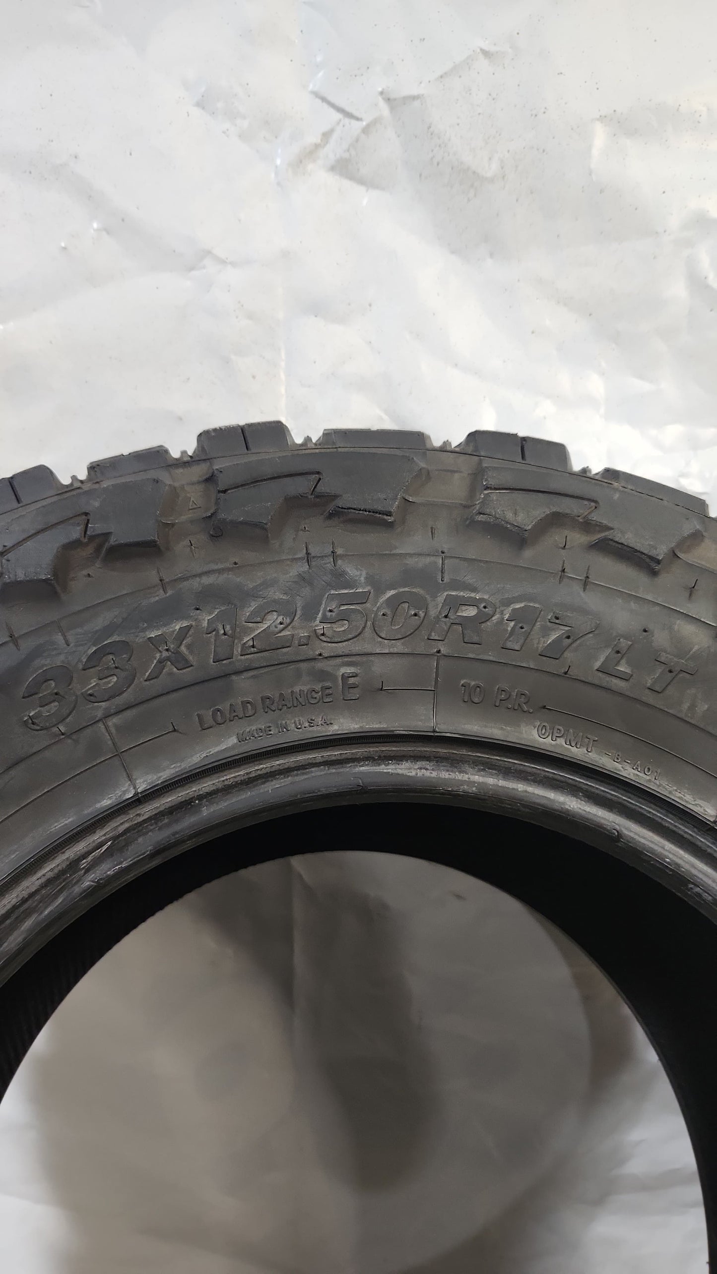 Used Tire - 33X12.50R17 Toyo Open Country M/T