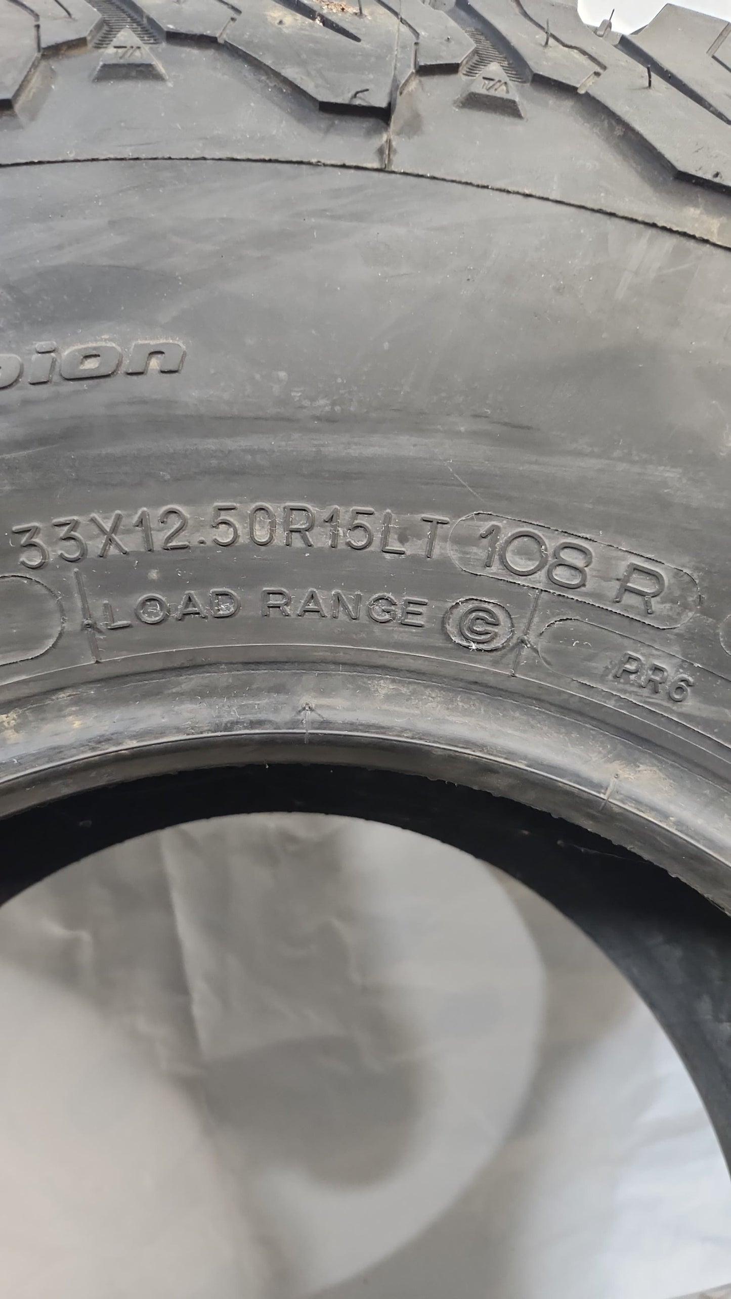 Used Tire - 33X12.50R15 BFGoodrich All-Terrain T/A KO2 9/32