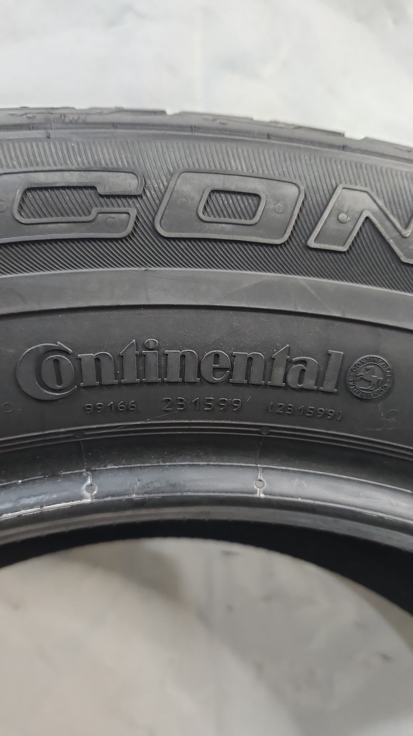 Used Tire - 275/50R20 Continental Cross Contact UHP 7/32
