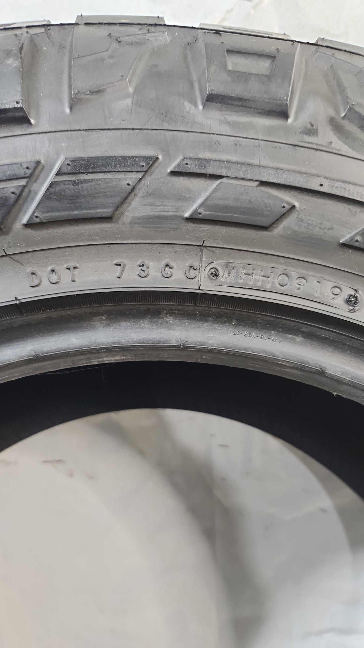 Set of 2 - 325/60R20 Nitto Ridge Grappler - Used Tires