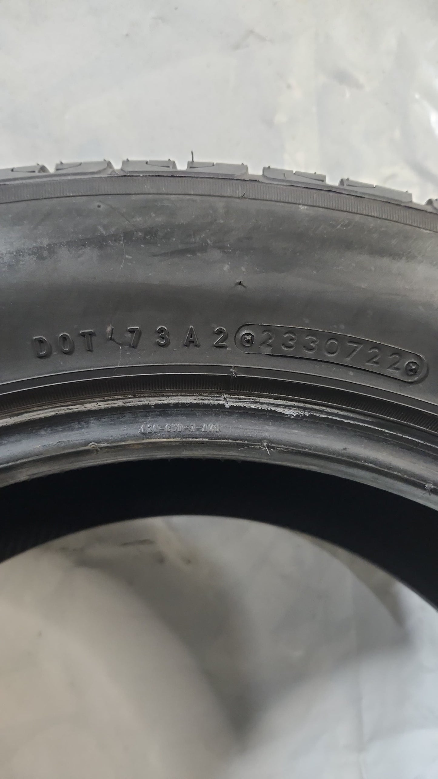 Set of 2 - 275/50R20 Nitto NT421Q - Used Tires