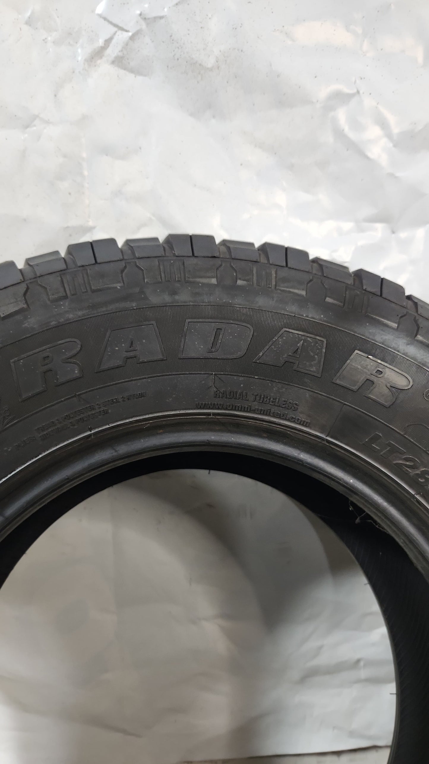 Used Tire - 285/70R17 Radar Renegade A/T 5