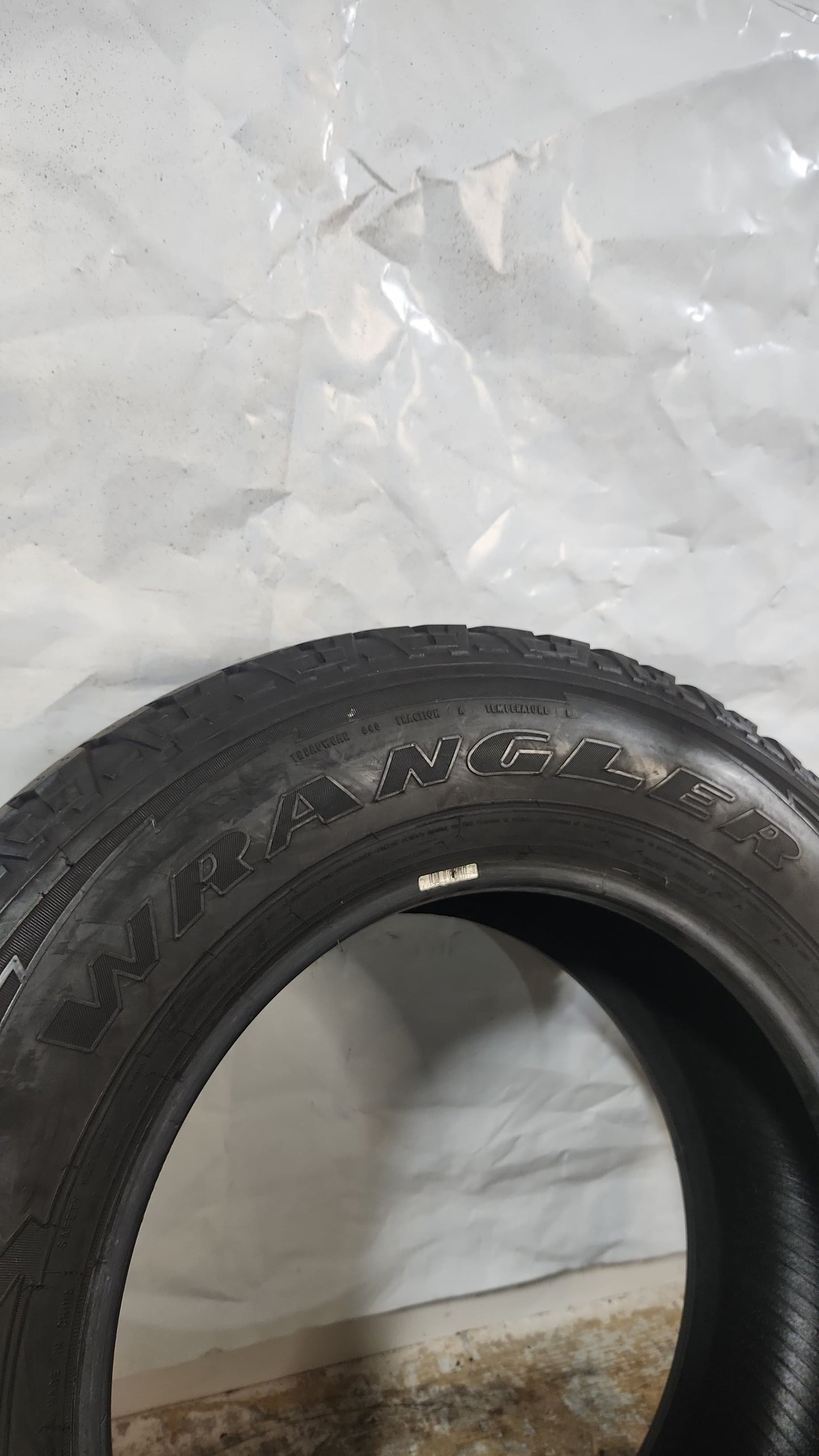 Used Tire - 255/70R18 Goodyear Wrangler All-Terrain Adventure Kevlar