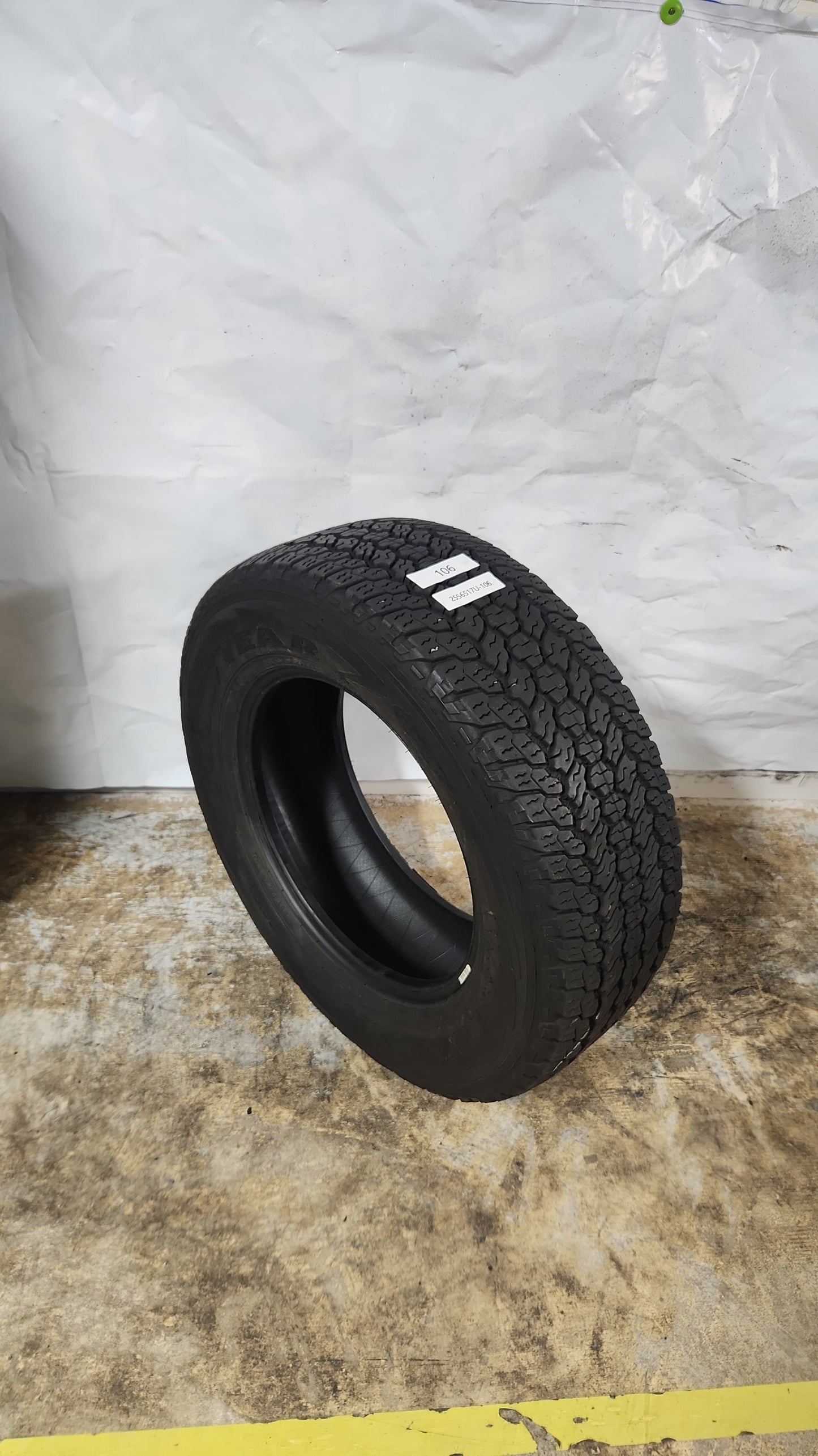 Used Tire - 255/65R17 Goodyear Wrangler All-Terrain Adventure Kevlar