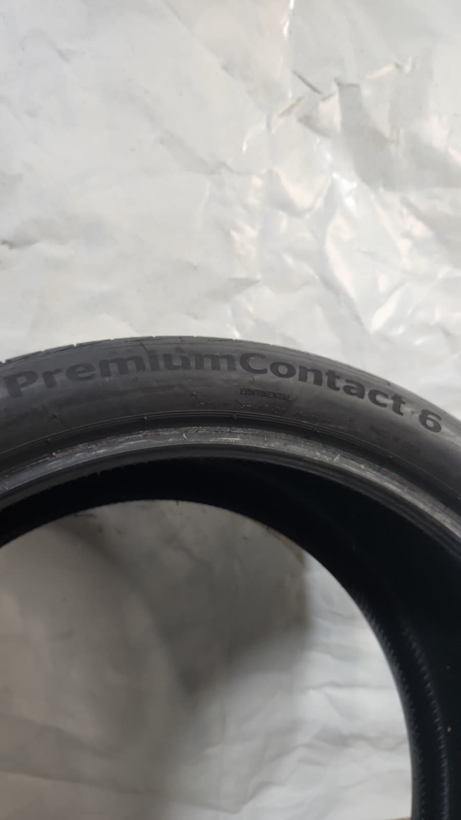 Used Tire - 315/30R22 Continental Premium Contact 6