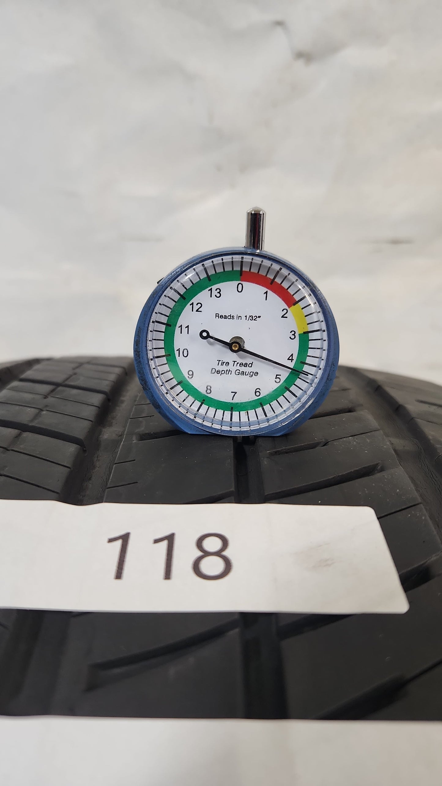 Used Tire - 255/40R19 Yokohama Avid Ascend GT