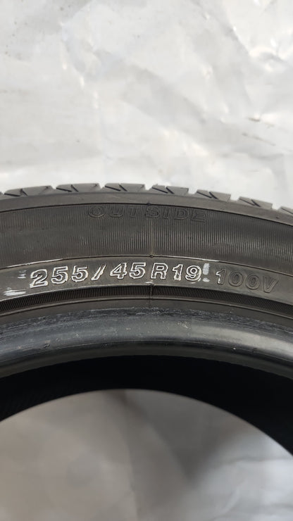 Used Tire - 255/40R19 Yokohama Avid Ascend GT