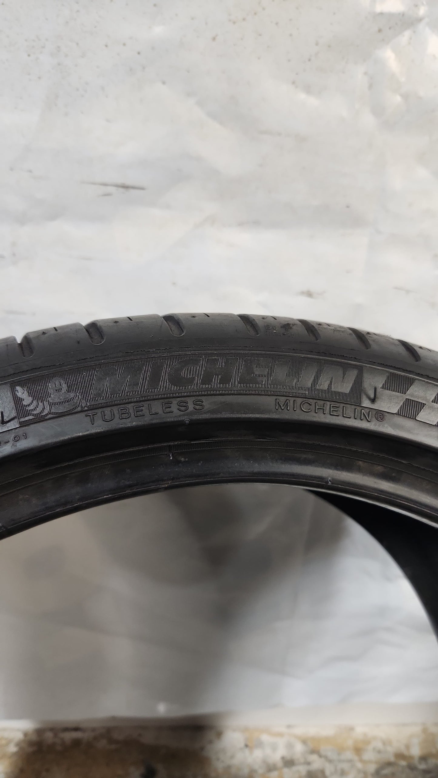 Used Tire - 285/30R20 Michelin Pilot Sport 3