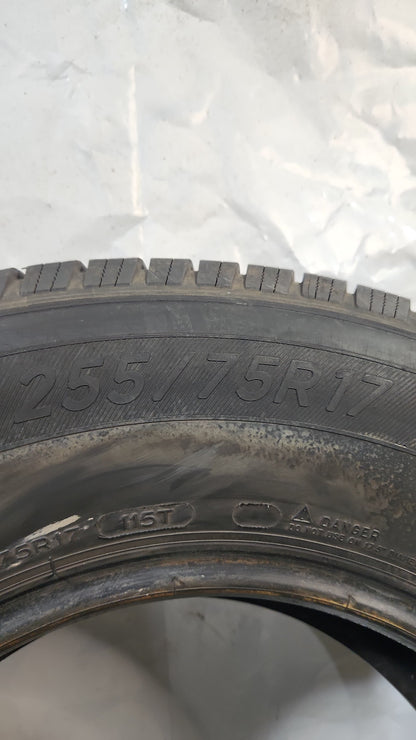 Used Tire - 255/75R17 Michelin Defender LTX M/S