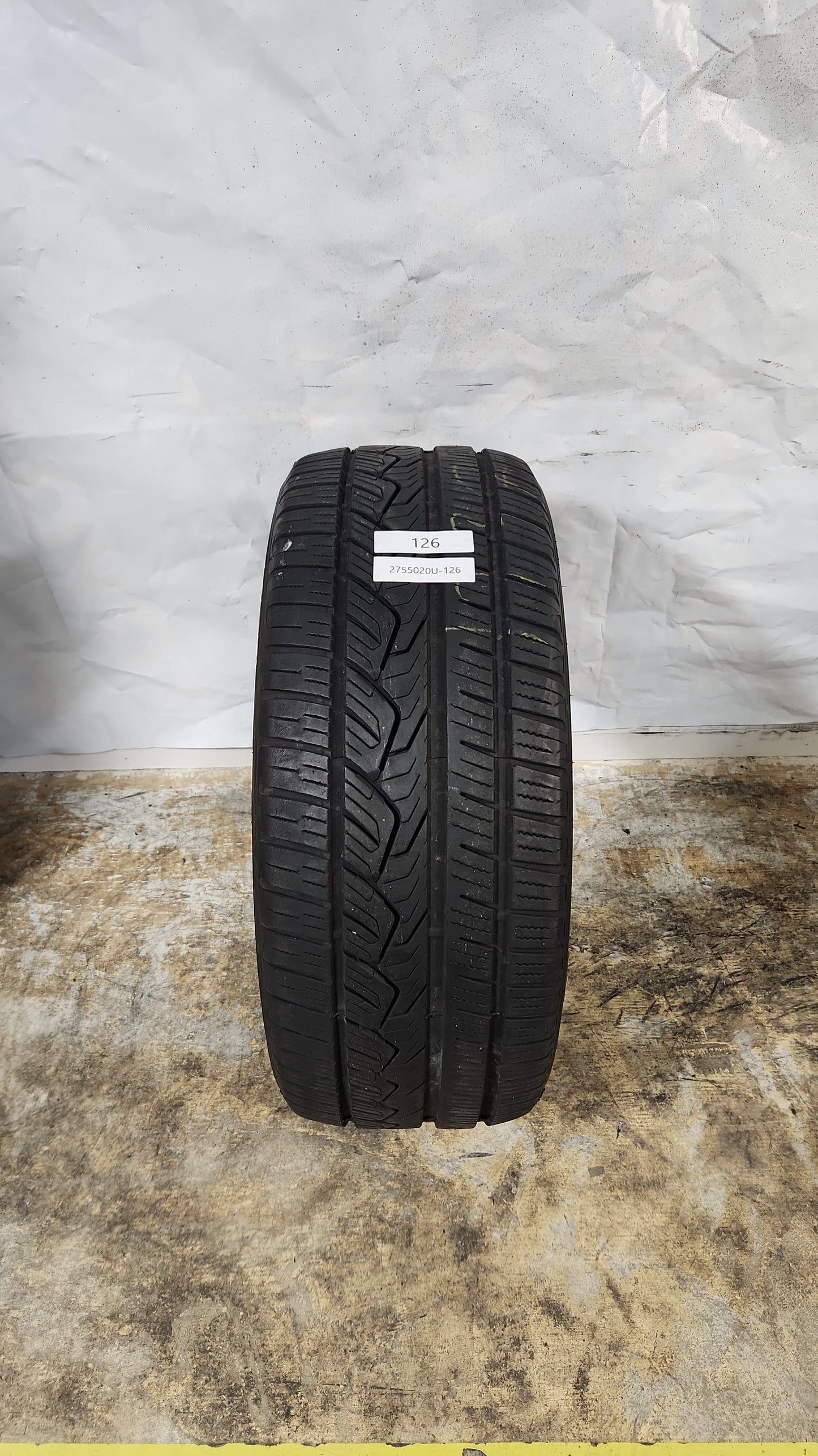 Used Tire - 275/50R20 Nitto NT421Q