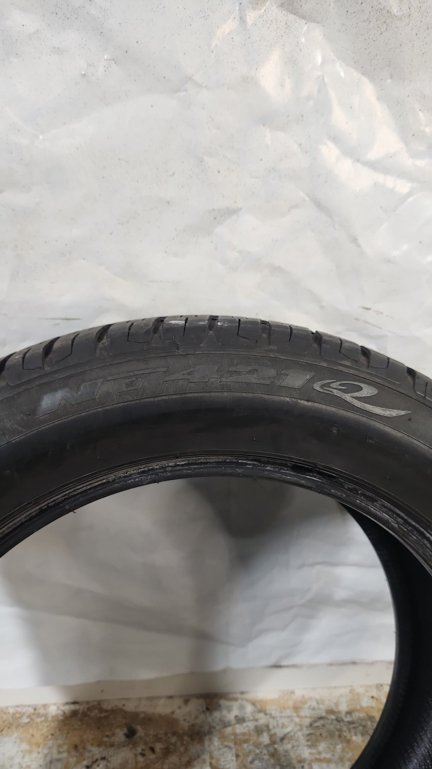 Used Tire - 275/50R20 Nitto NT421Q