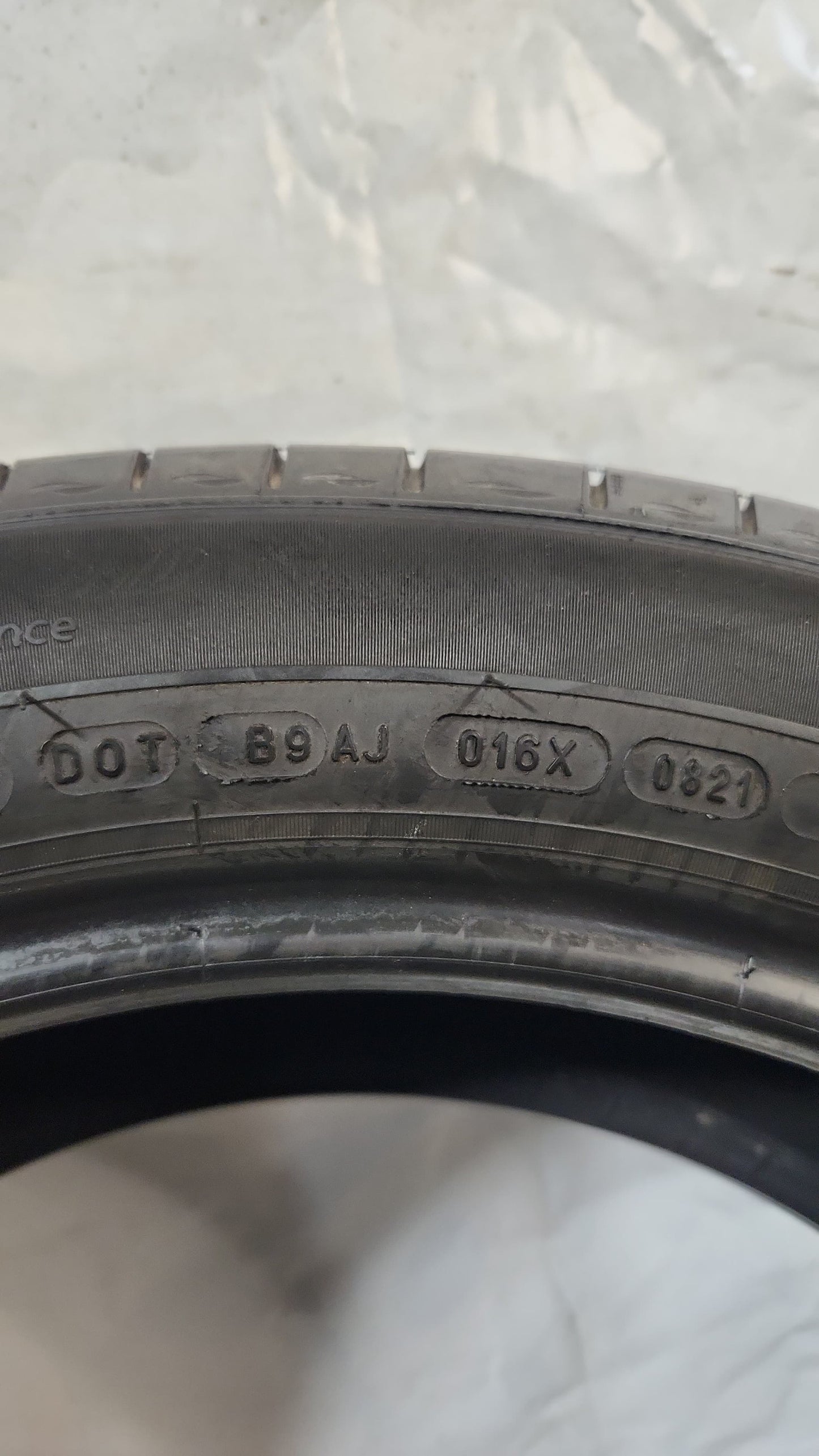 Used Tire - 235/55R20 Michelin Primacy Tour A/S