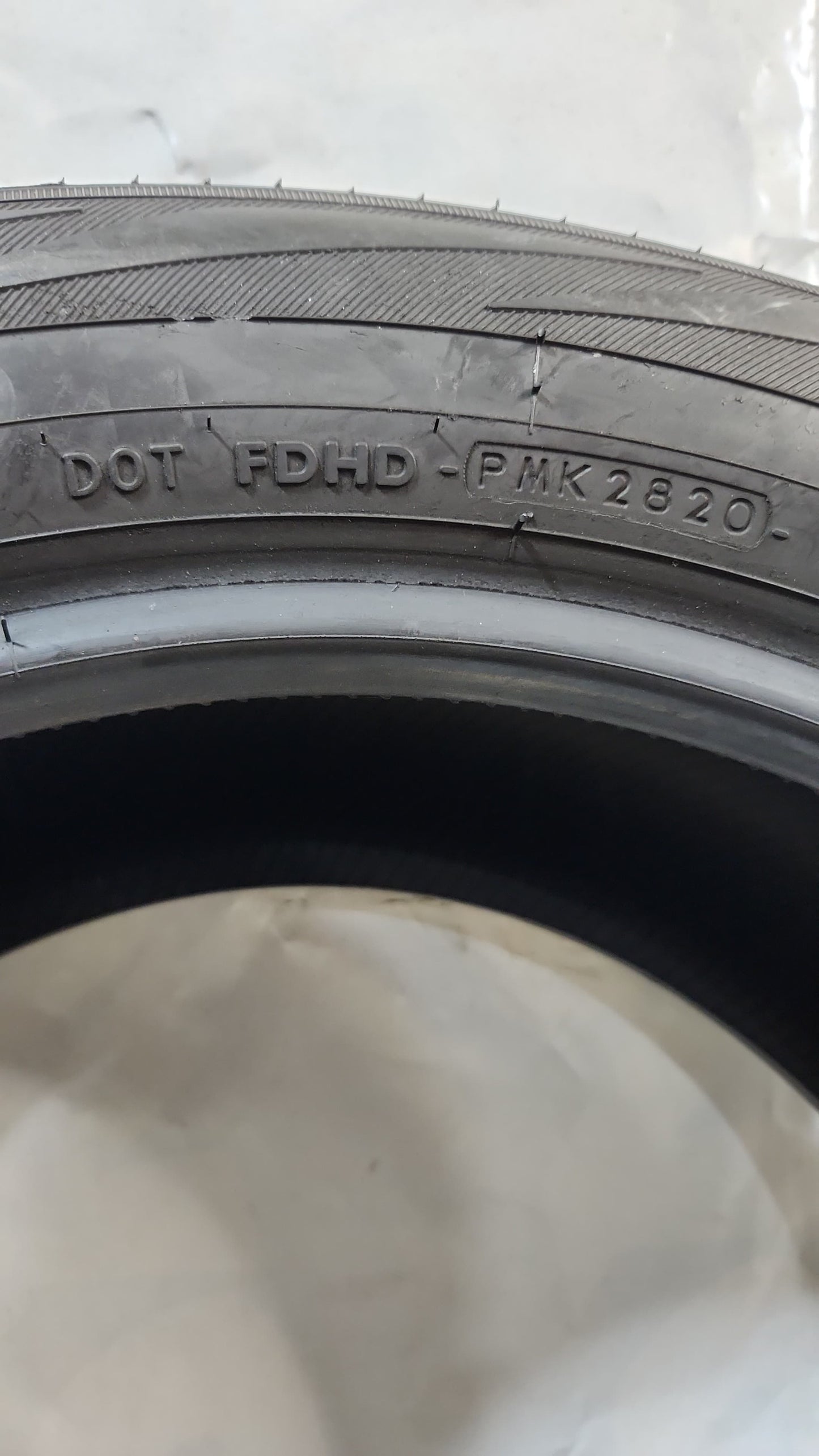 Used Tire - 225/60R18 Yokohama Geolandar G91