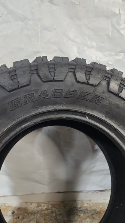 Used Tire - 33X12.50R17 General Grabber X3 13/32