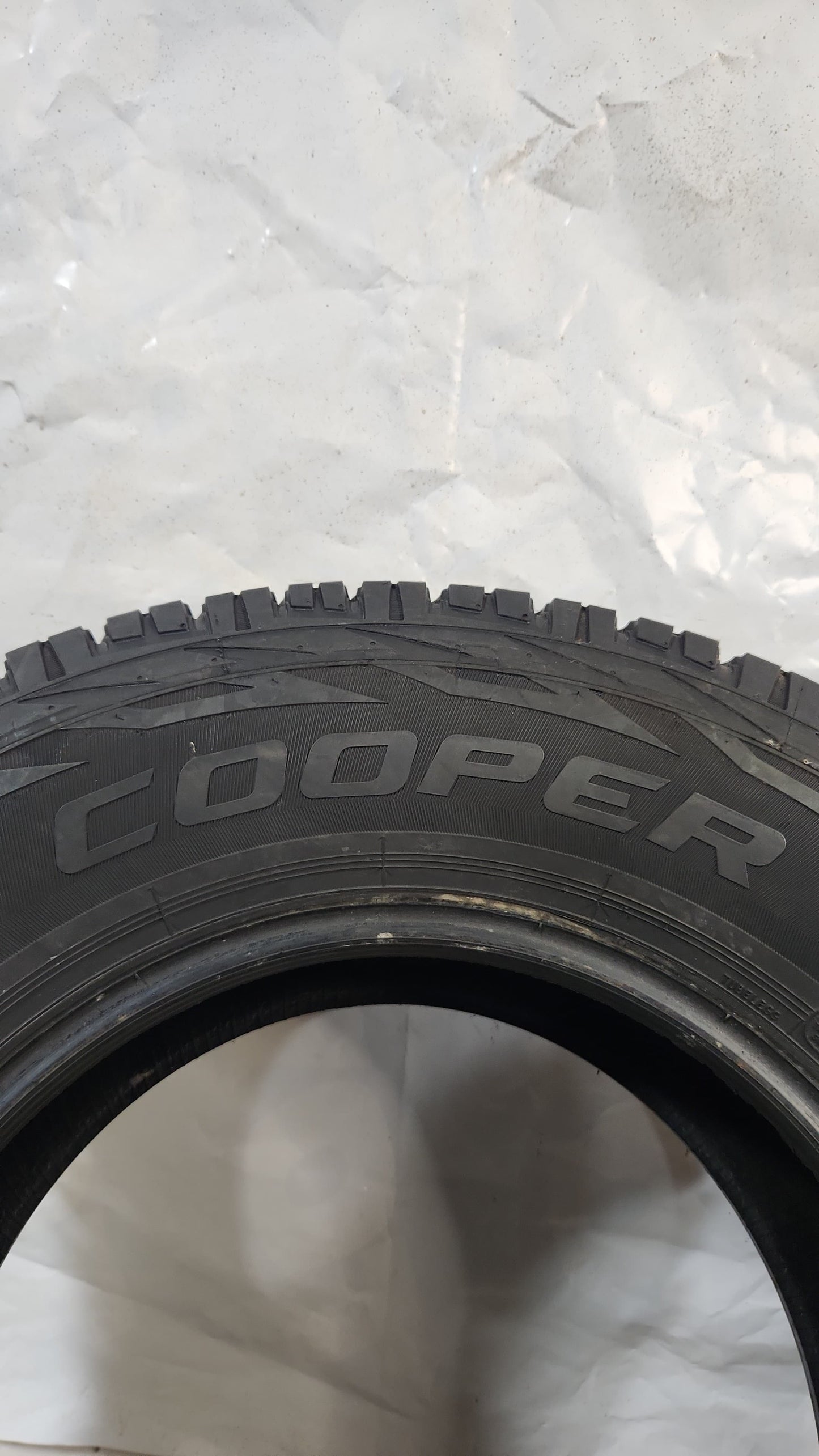 Used Tire - 275/70R17 Cooper Discoverer A/T 3