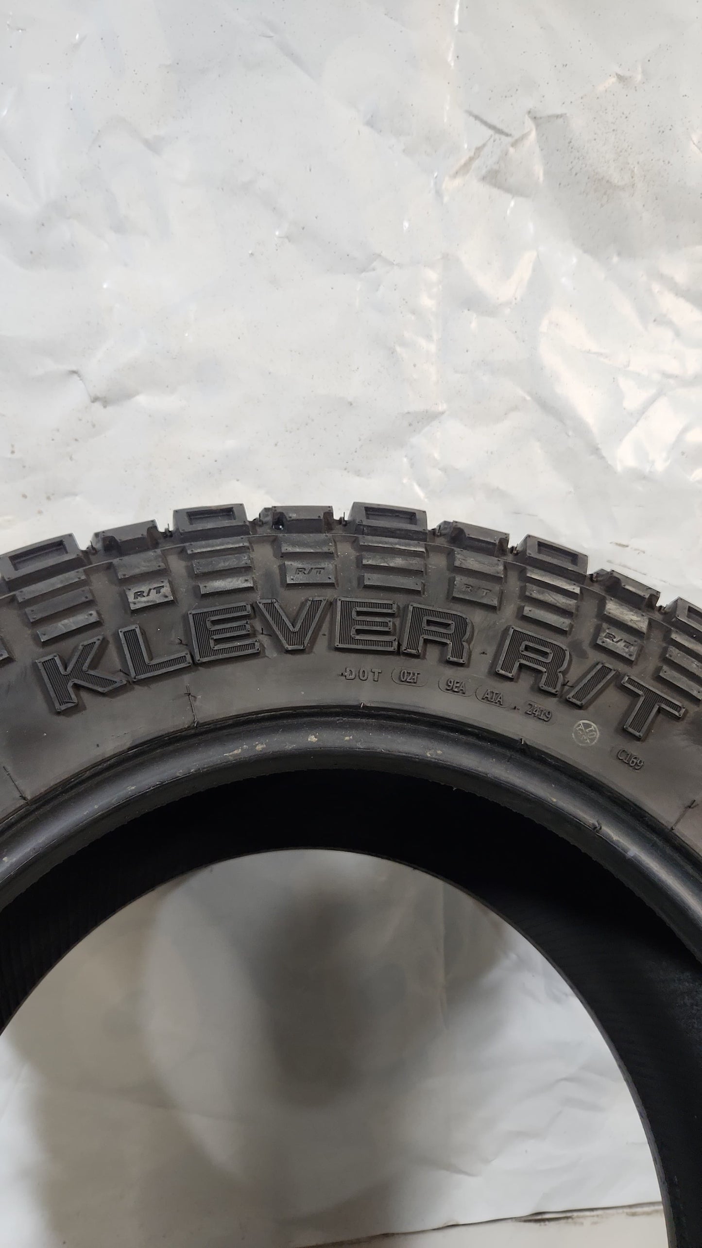 Used Tire - 275/65R18 Kenda Klever R/T 8/32