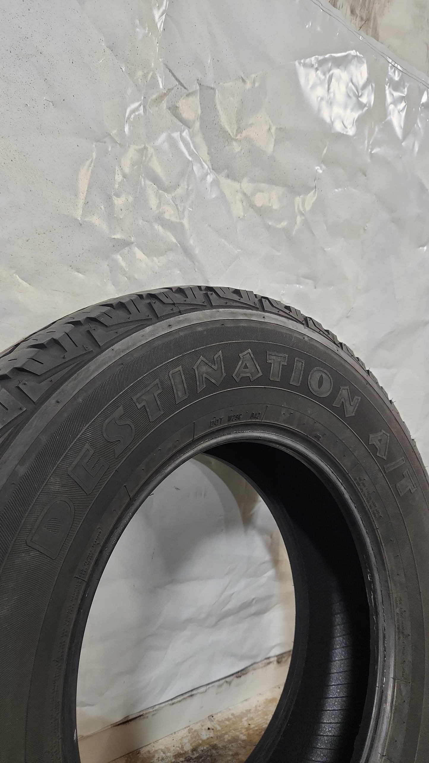 Used Tire - 255/75R17 Firestone Destination A/T
