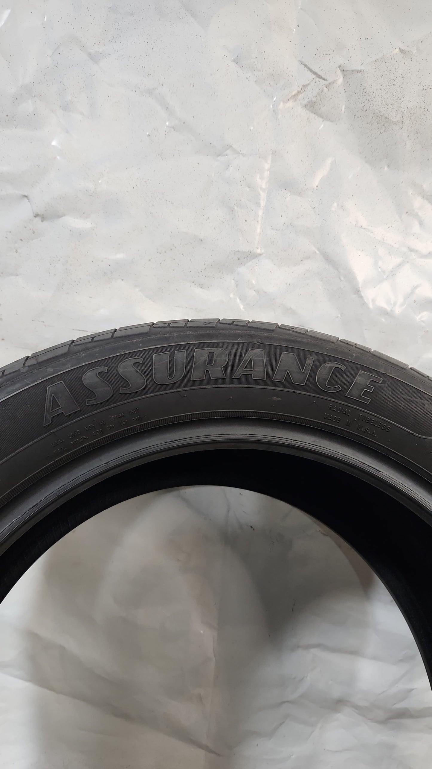 Used Tire - 255/50R20 Goodyear Assurance Finesse