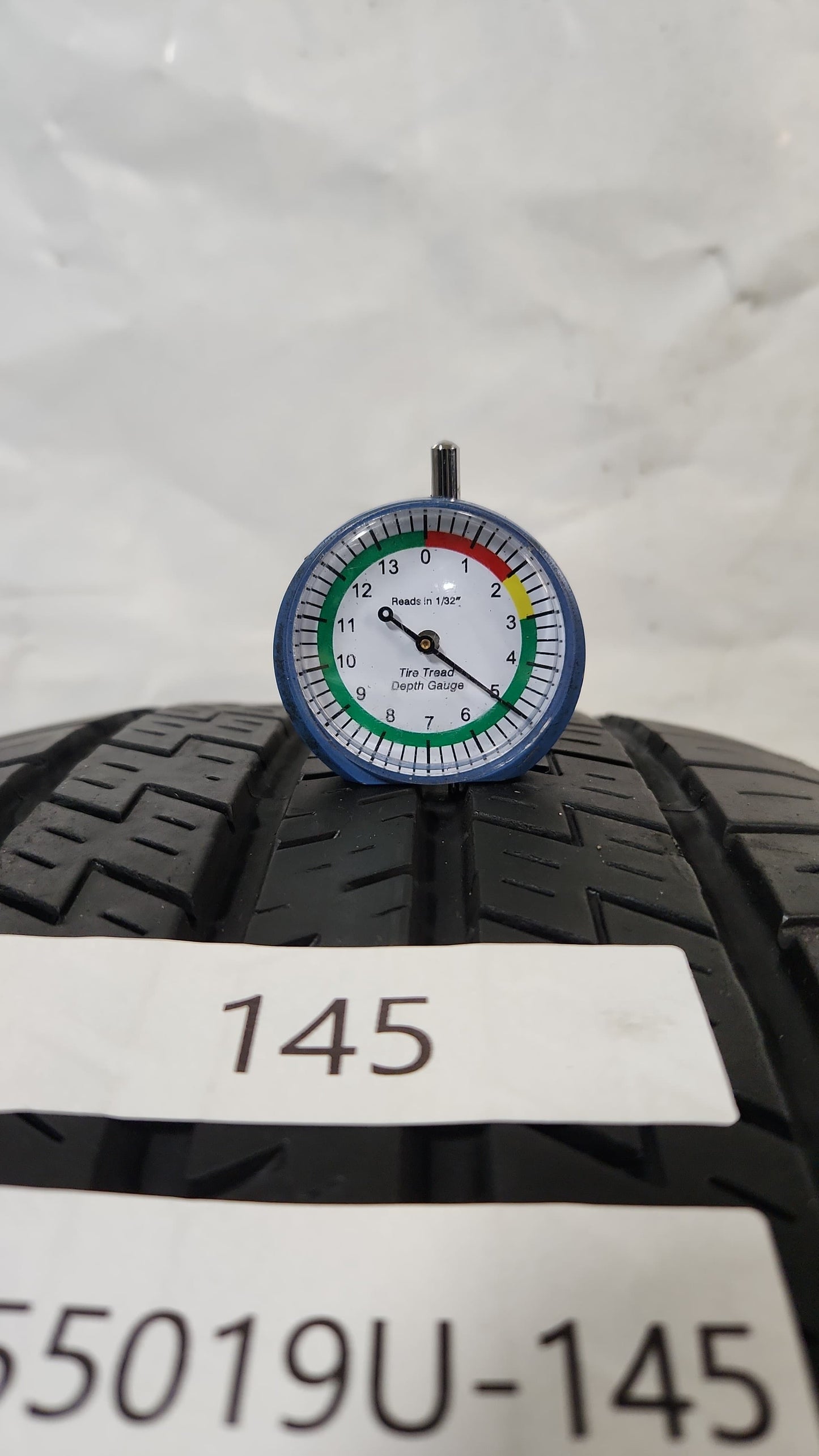 Used Tire - 235/50R19 Continental 4x4 Contact