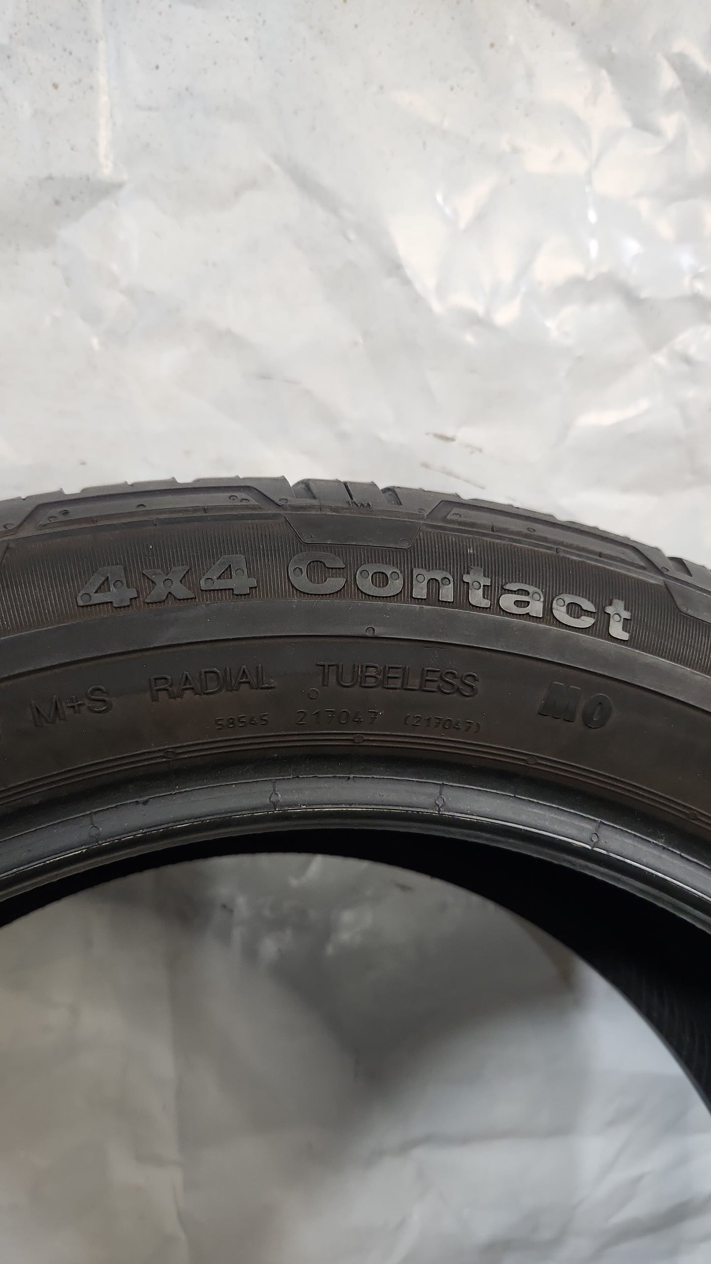 Used Tire - 235/50R19 Continental 4x4 Contact