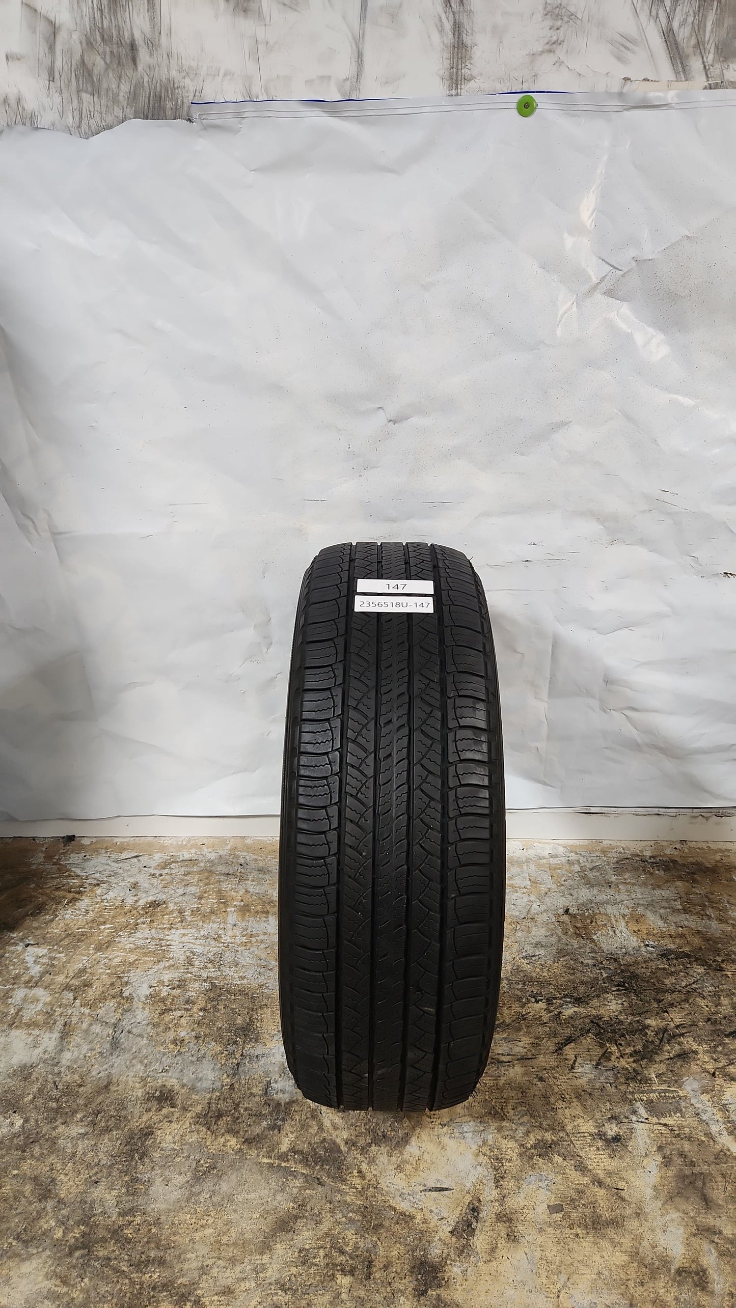 Used Tire - 235/65R18 Michelin Latitude Tour