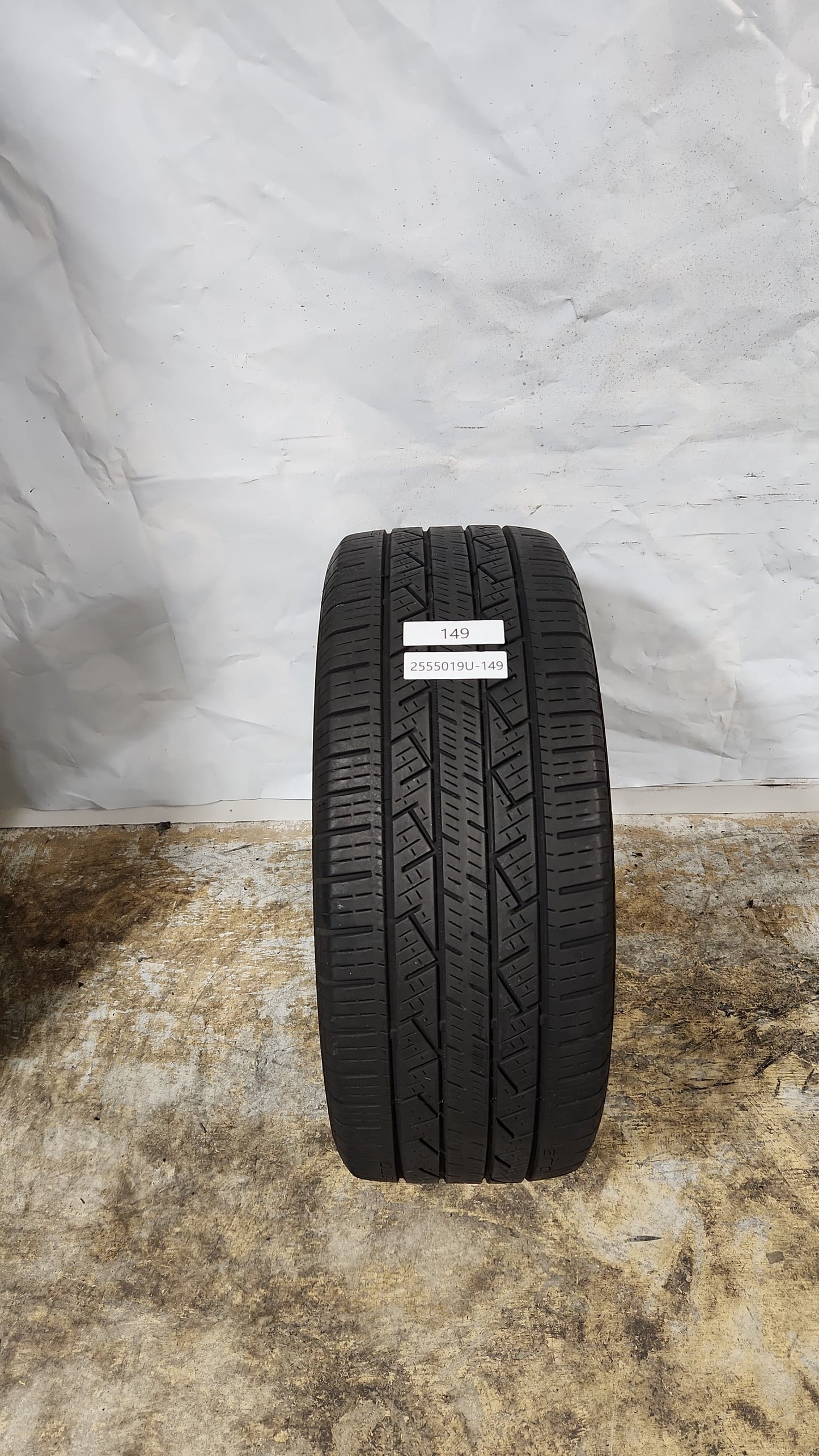 Used Tire - 255/50R19 Continental Cross Contact LX25