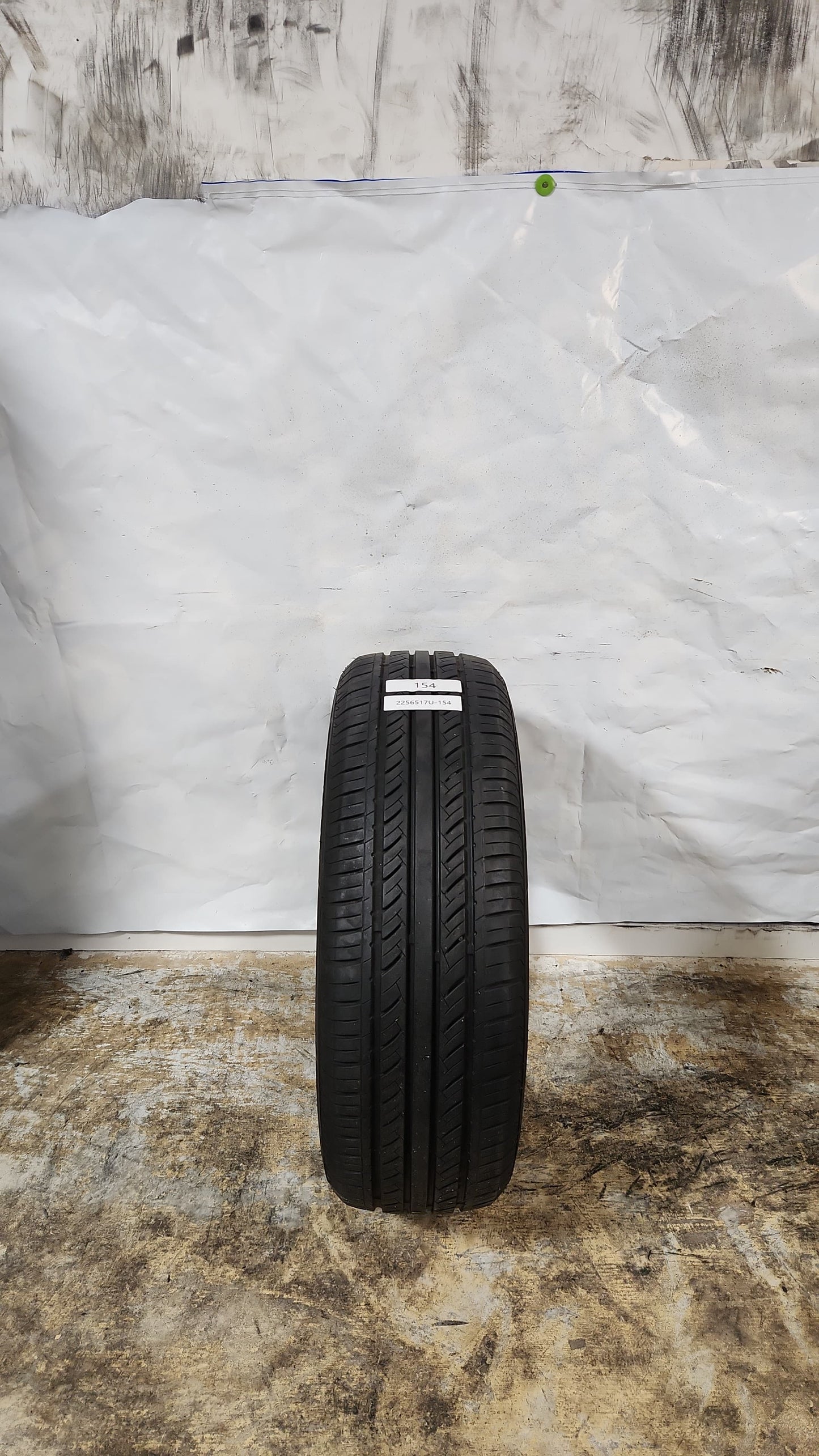 Used Tire - 225/65R17 Sailun Atrezzo SH406