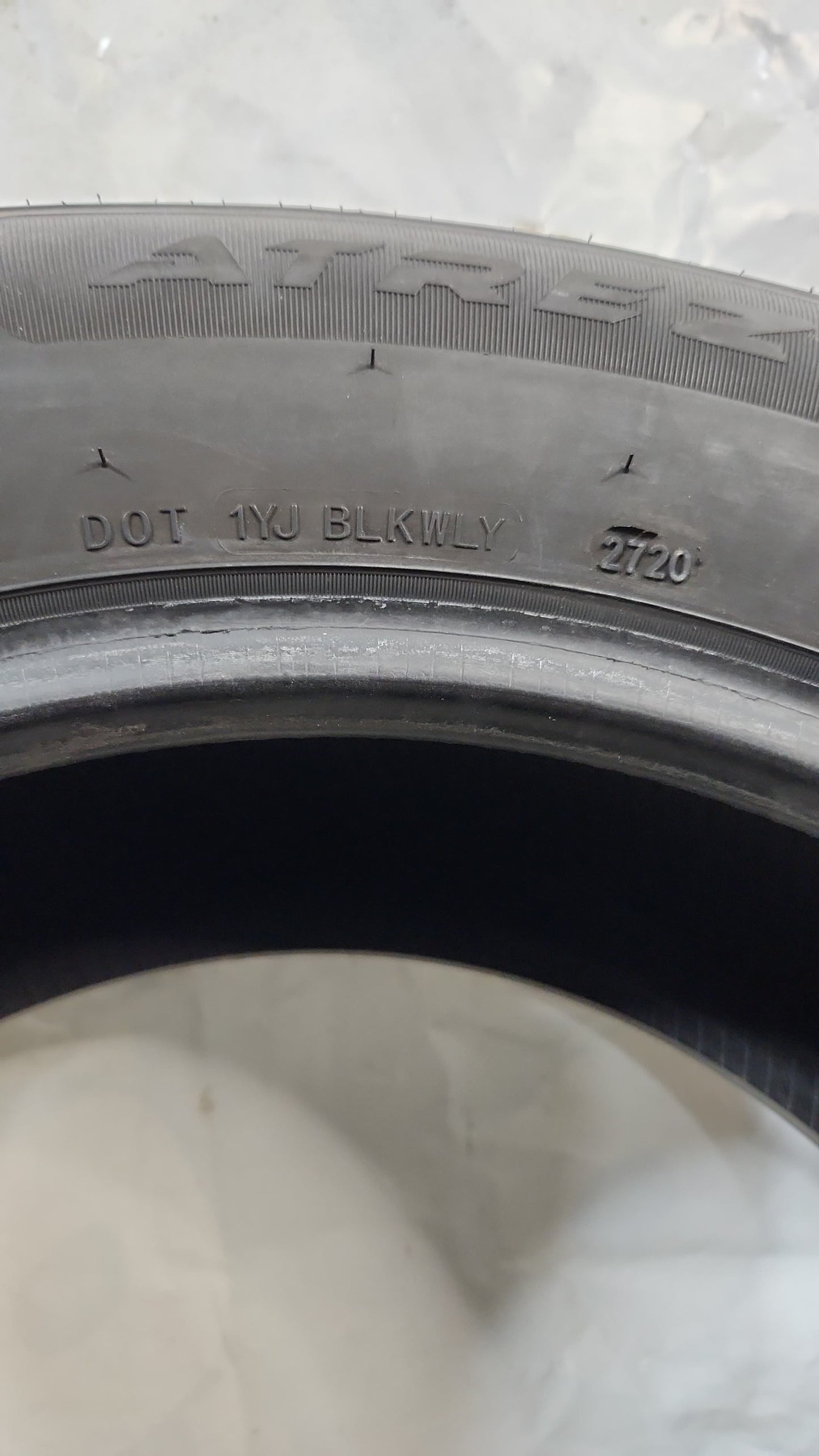Used Tire - 225/65R17 Sailun Atrezzo SH406