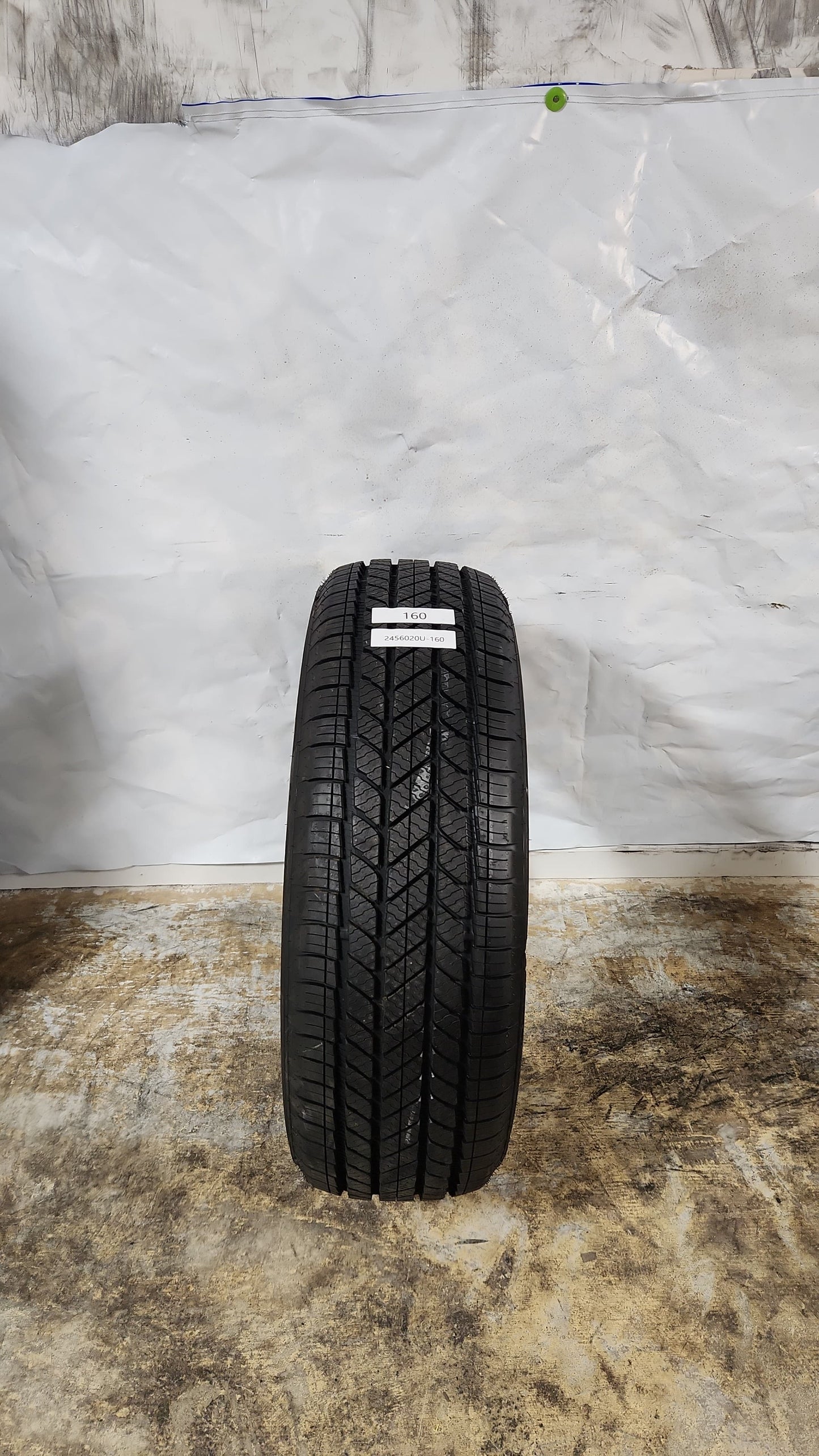 Used Tire - 245/60R20 Bridgestone Alenza AS Ultra 8/32