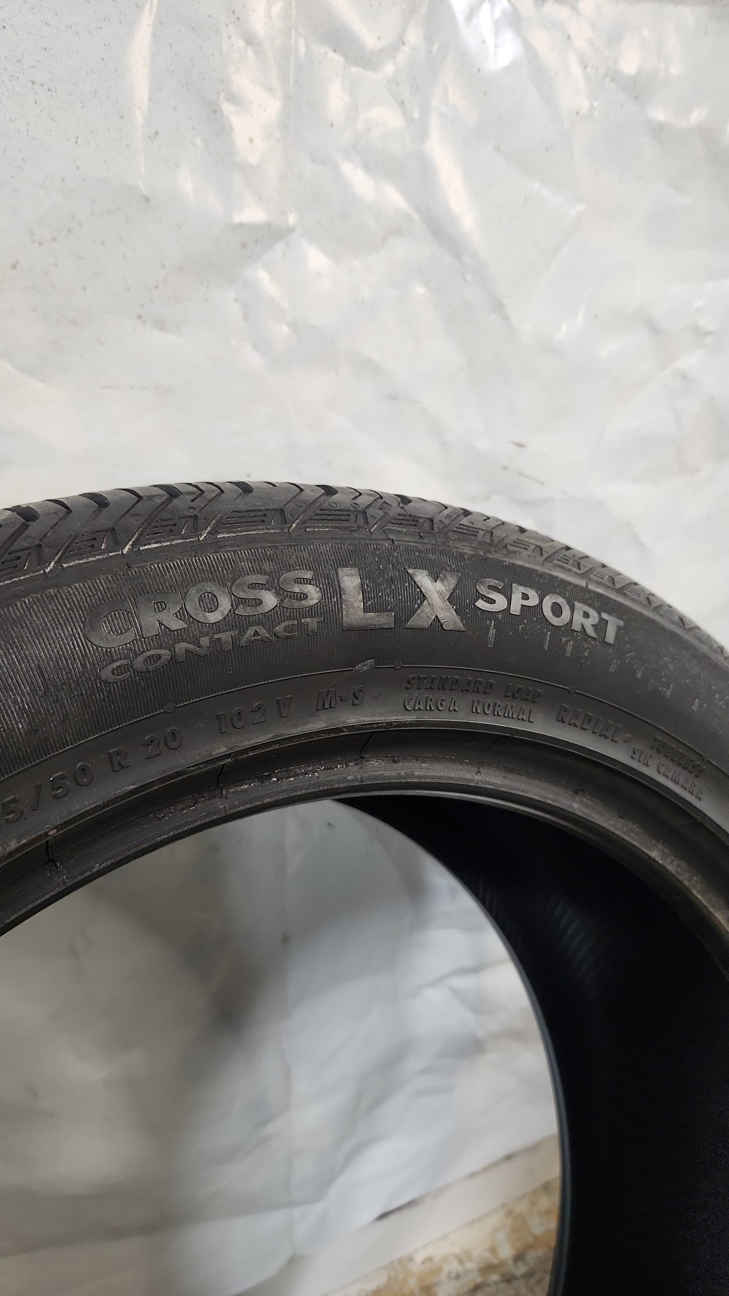Used Tire - 245/50R20 Continental Cross Contact LX Sport